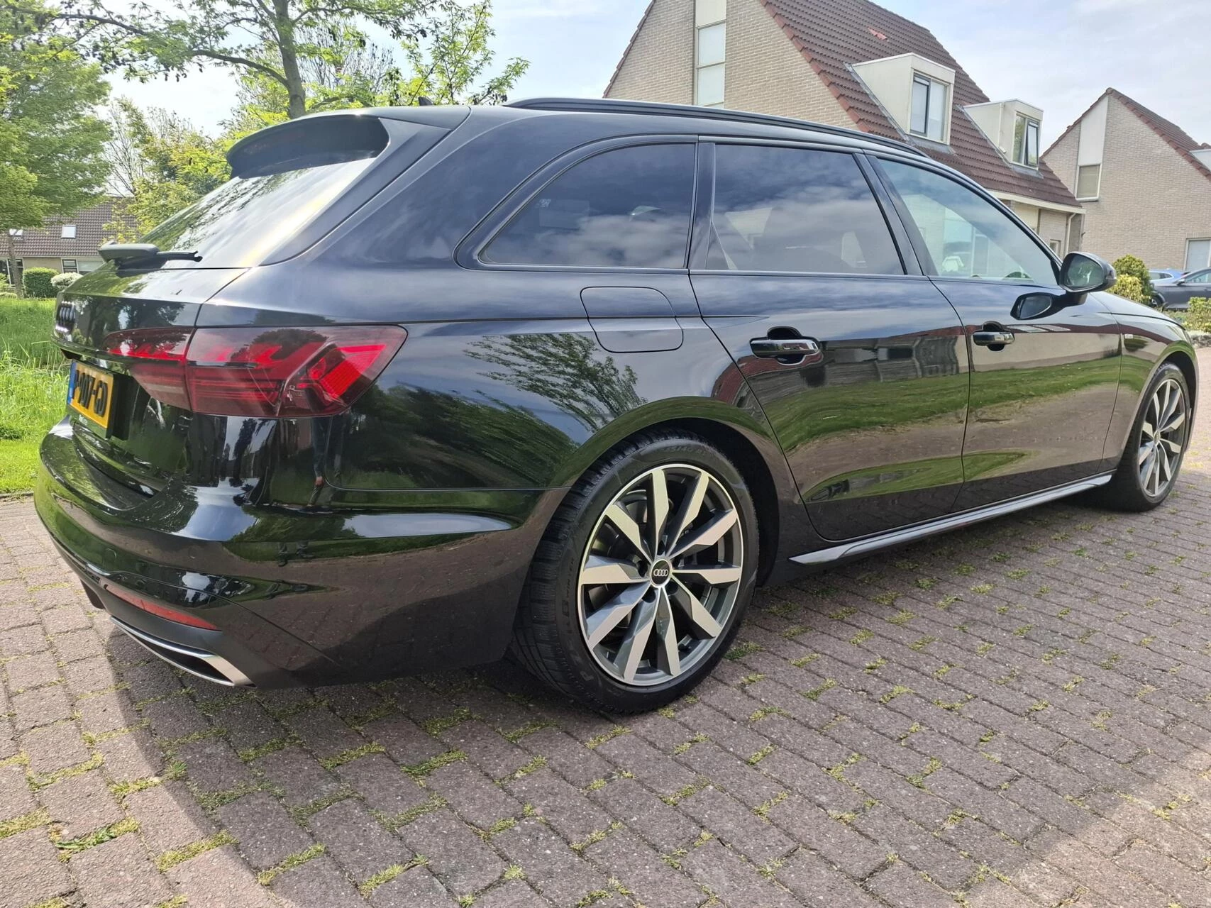 Hoofdafbeelding Audi A4