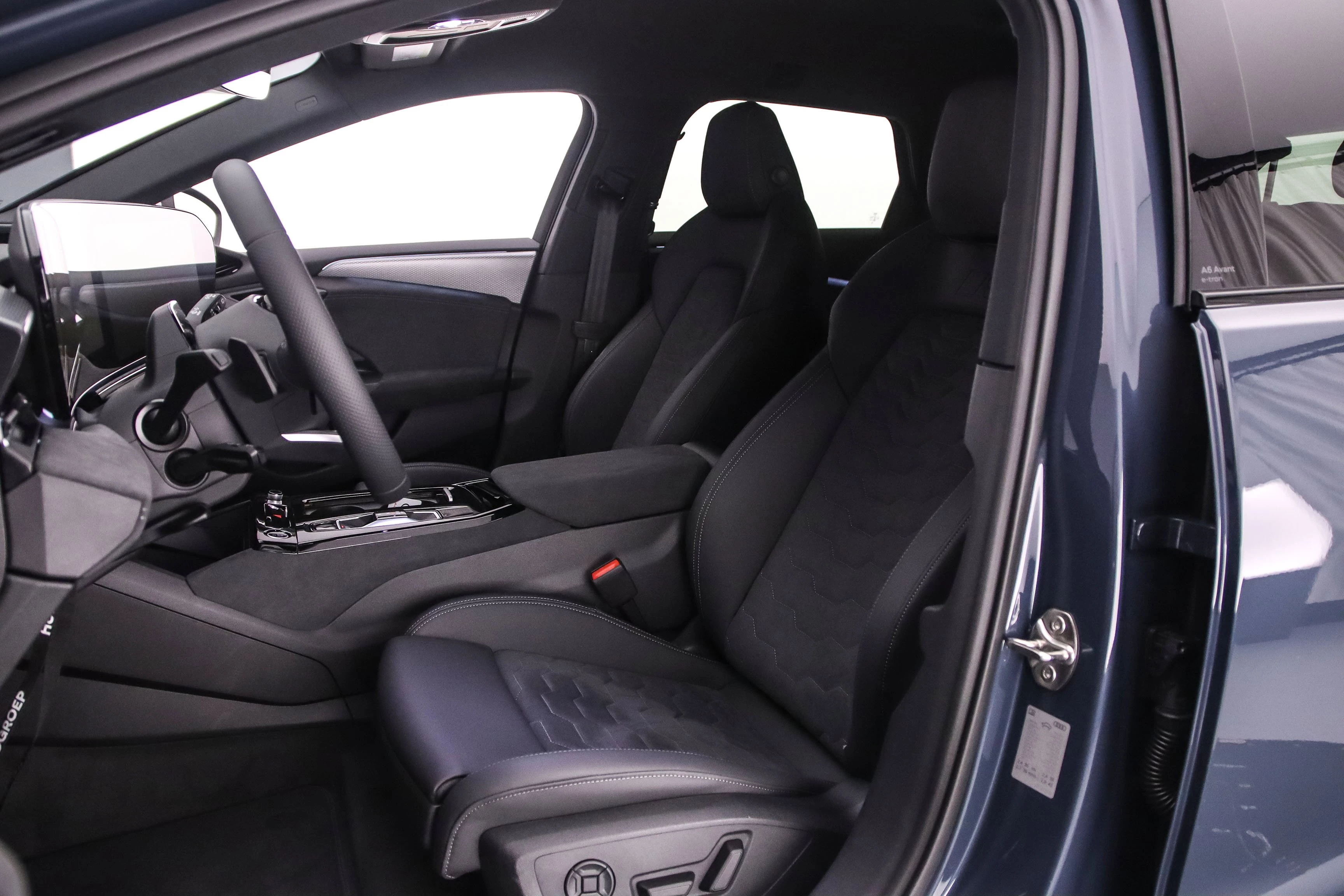 Hoofdafbeelding Audi A6 Avant e-tron