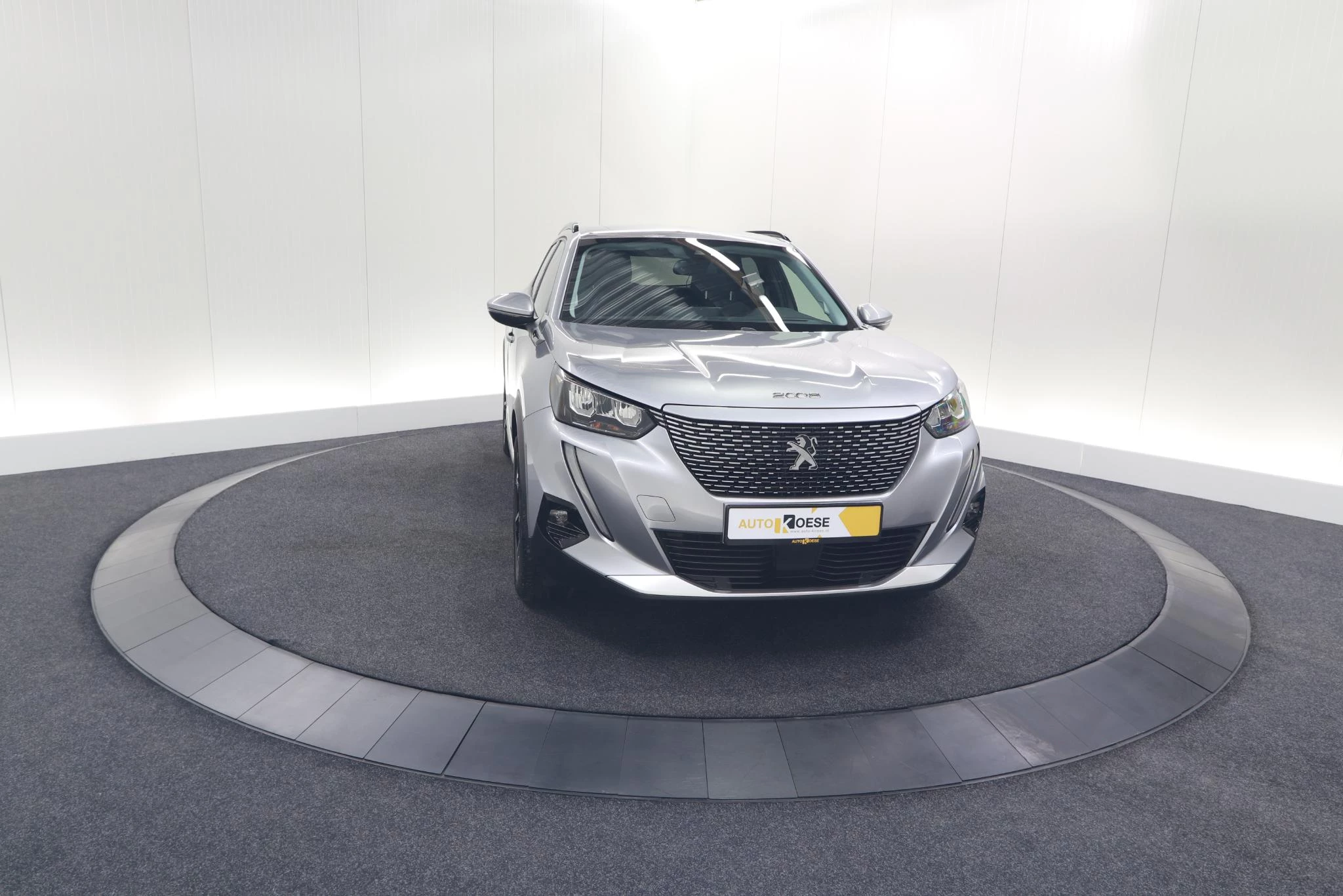 Hoofdafbeelding Peugeot e-2008