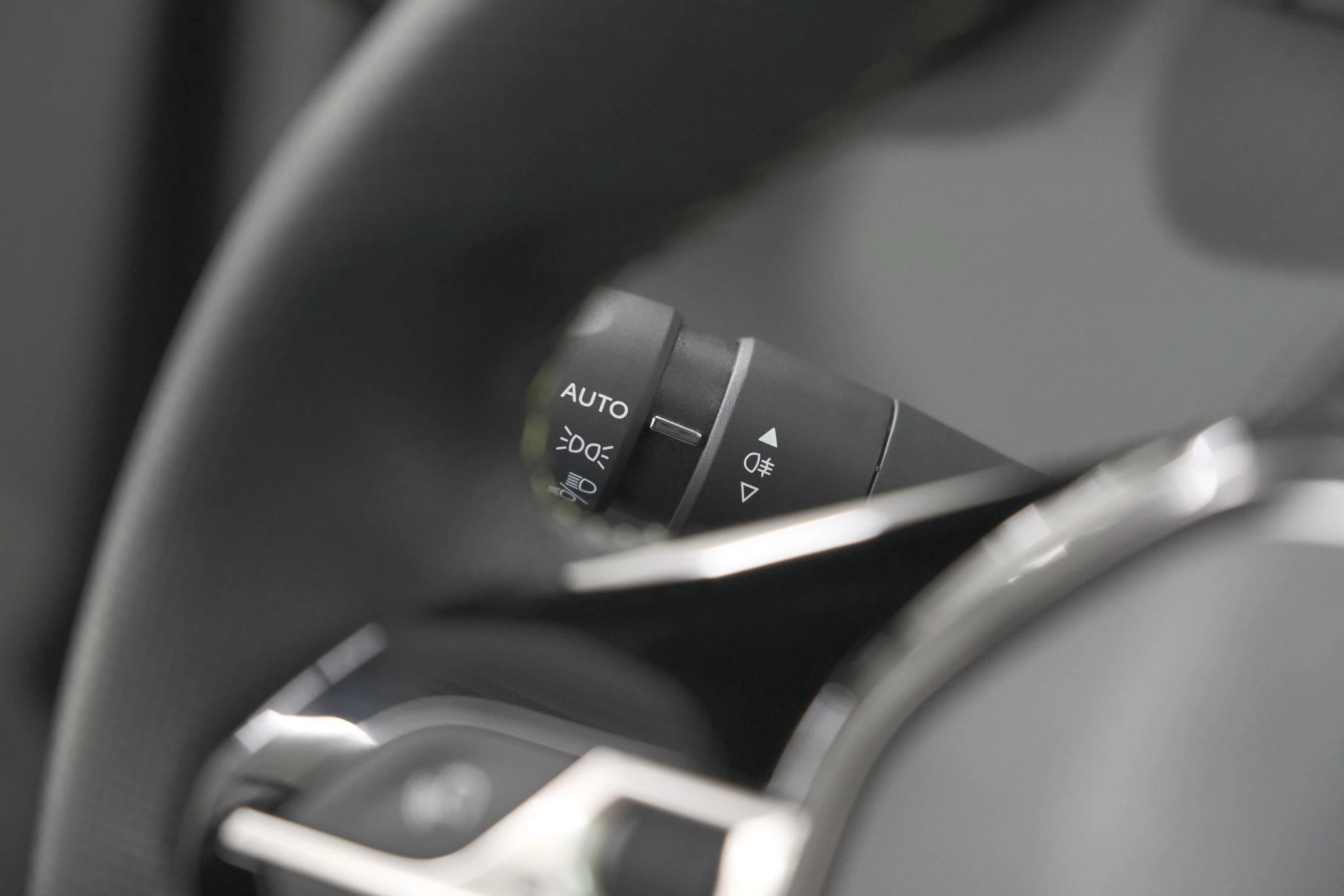 Hoofdafbeelding Peugeot e-2008