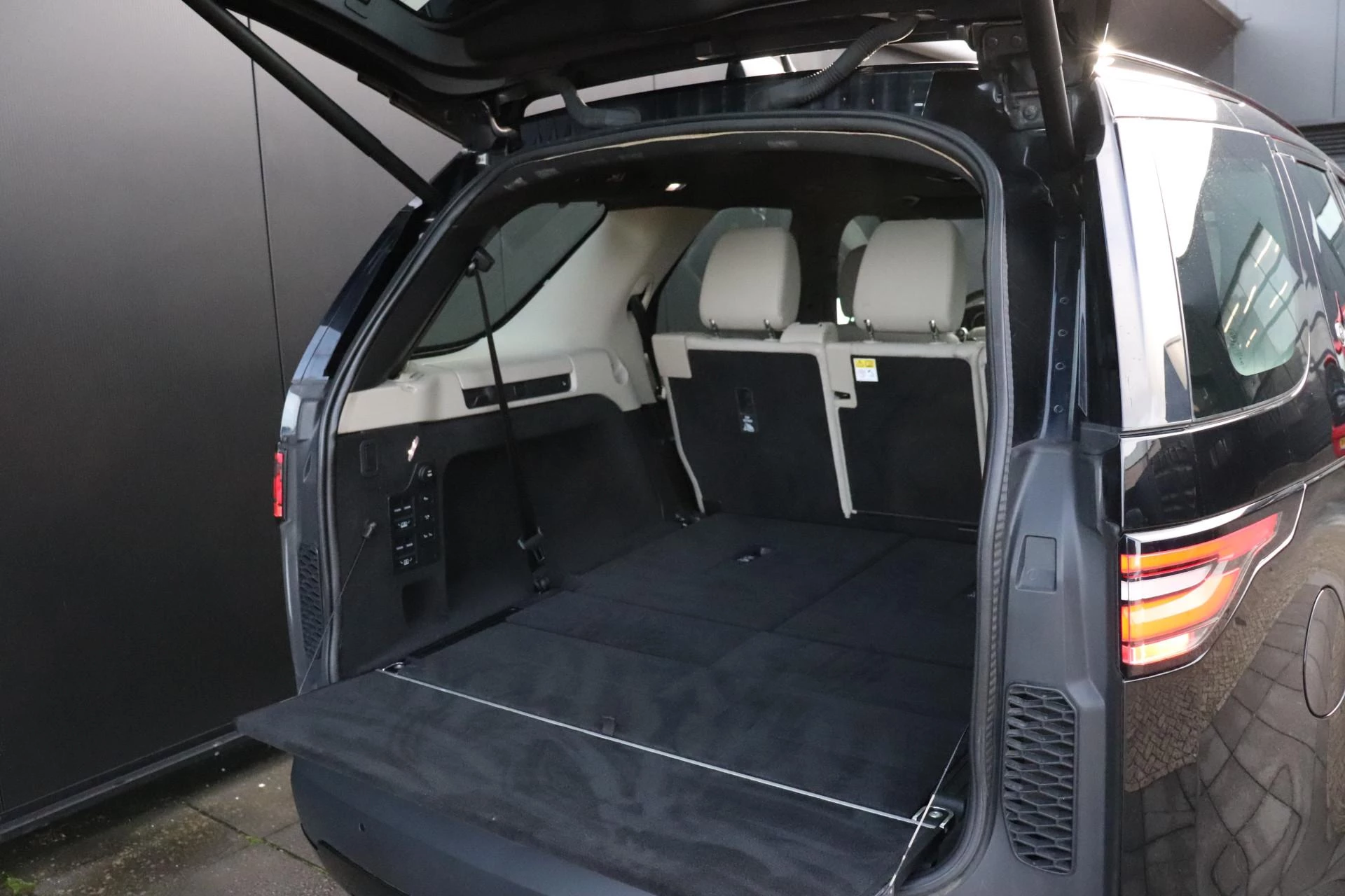 Hoofdafbeelding Land Rover Discovery