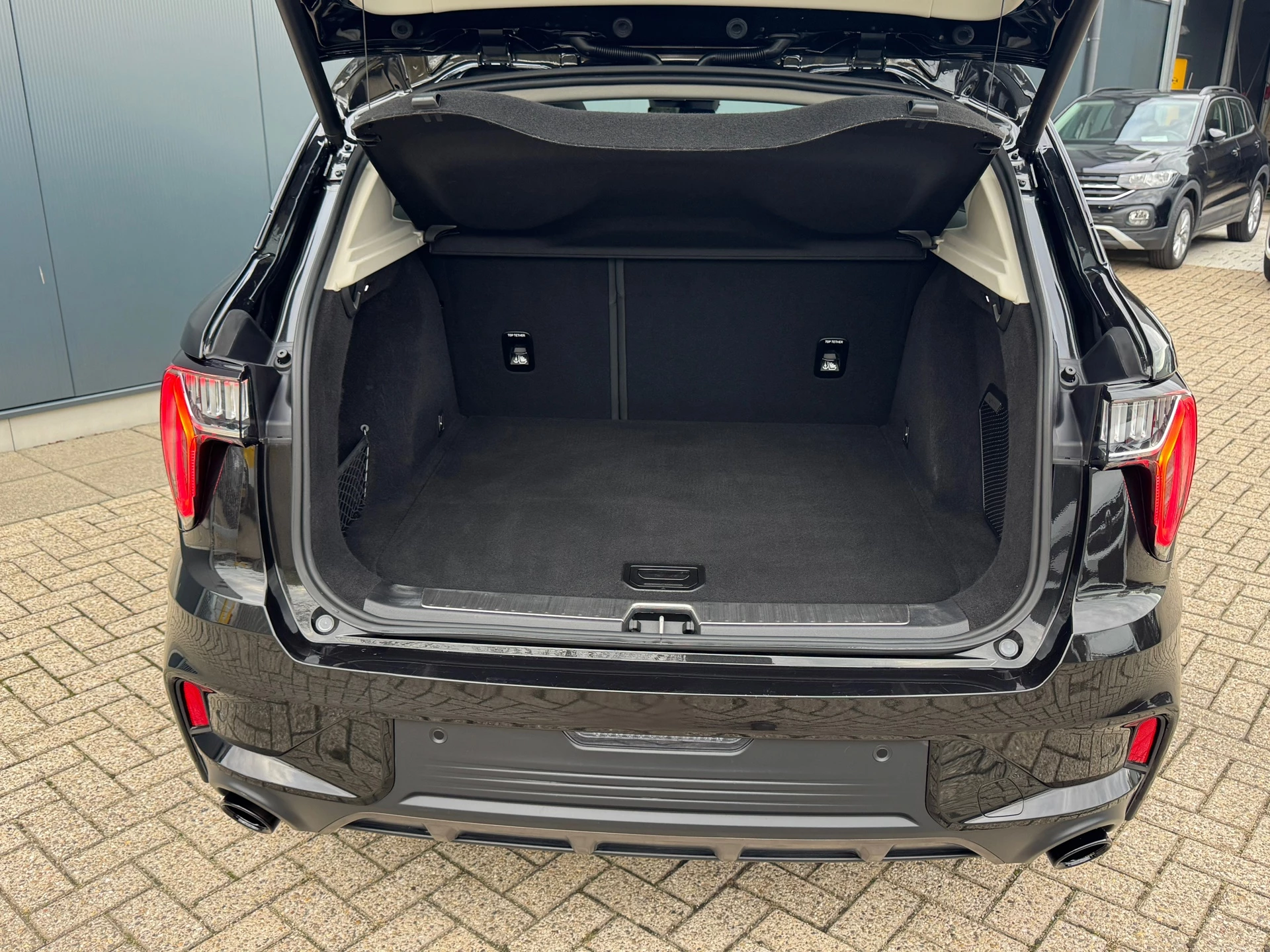 Hoofdafbeelding Lynk & Co 01