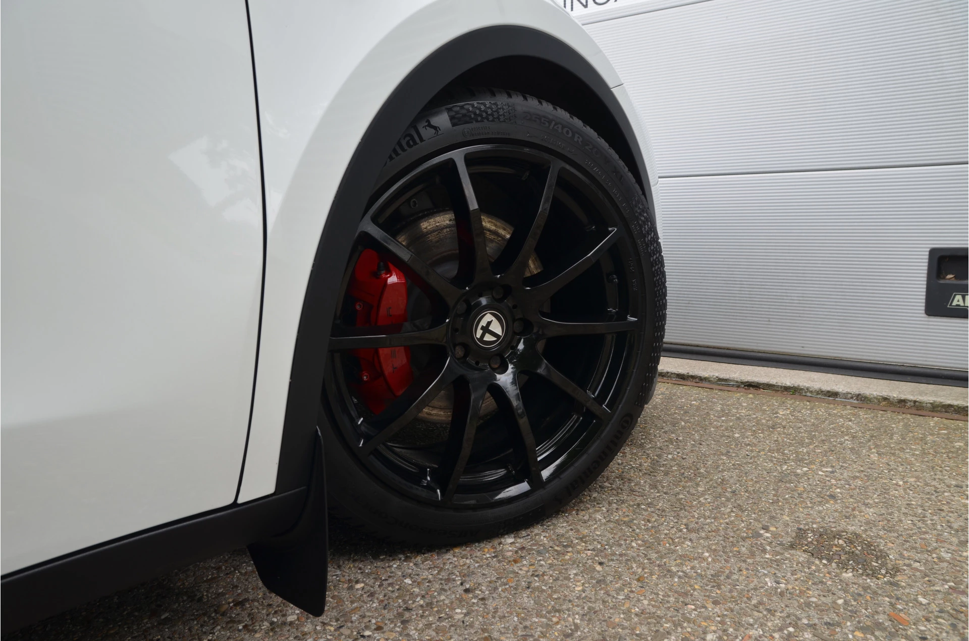 Hoofdafbeelding Tesla Model Y