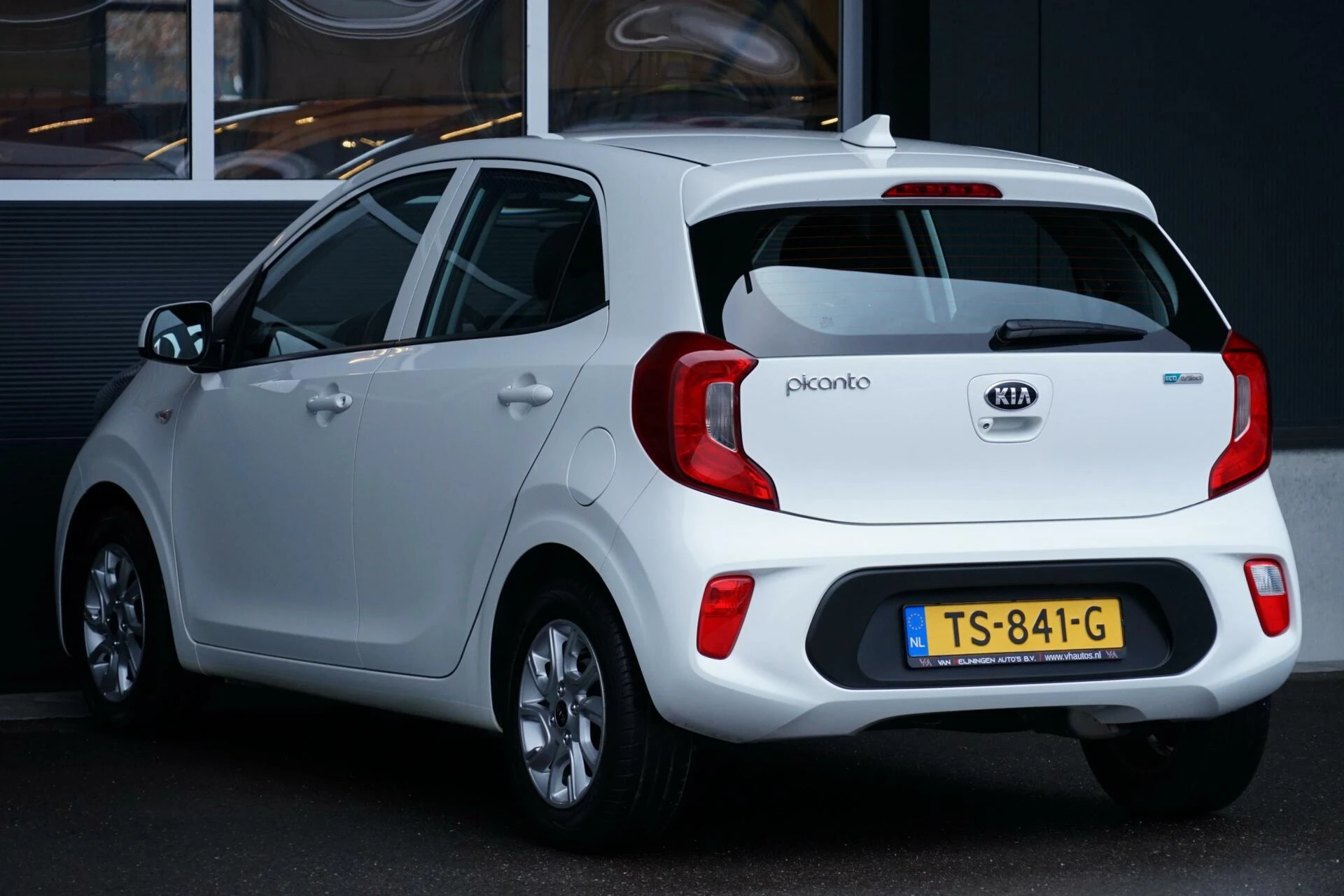 Hoofdafbeelding Kia Picanto