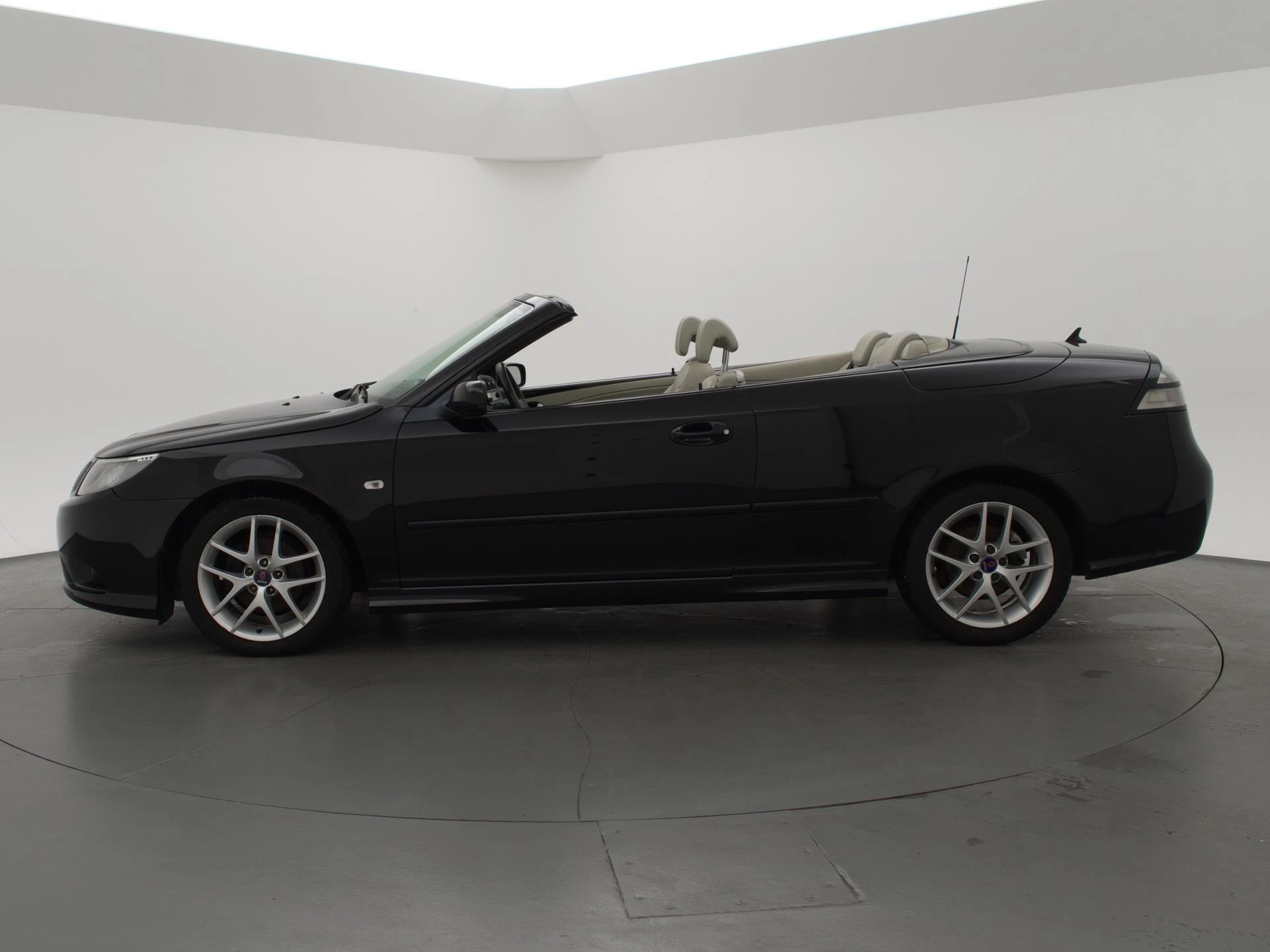 Hoofdafbeelding Saab 9-3