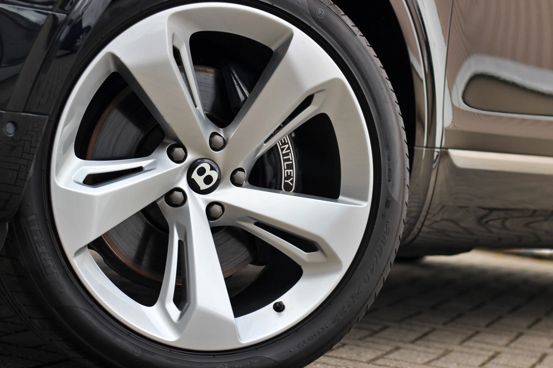 Hoofdafbeelding Bentley Bentayga