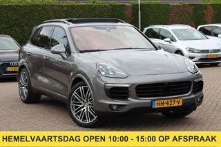 Porsche Cayenne 3.0 S E-Hybrid / Full option! / NL Auto! / Trekhaak / Panoramadak / 360Camera / Luchtvering / Bose / 20'' / Keyless / Sportchrono / Stuurverwarming / Stoelventilatie 4x / Stoelverwarming 4x / Dodehoek / DAB