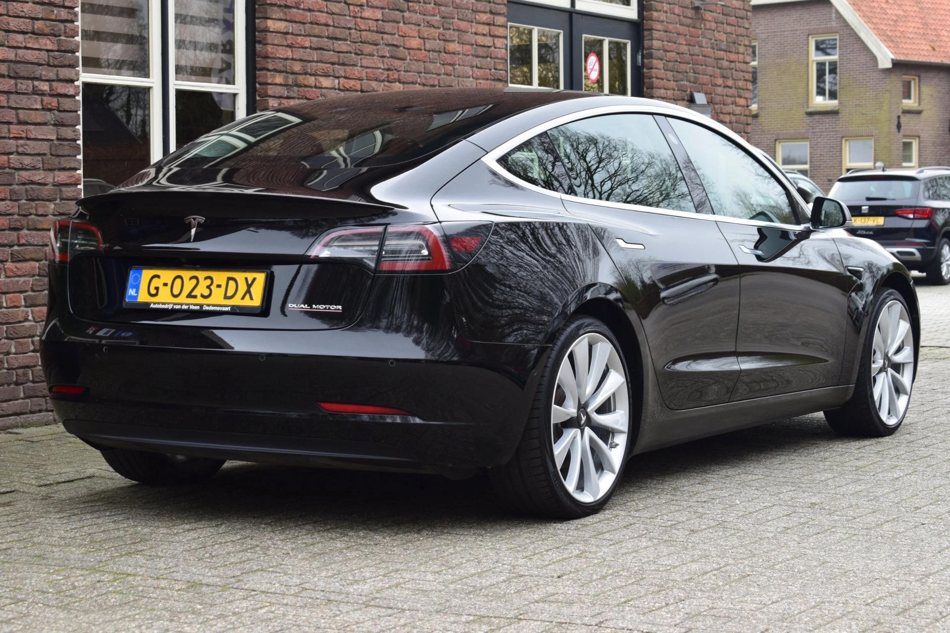 Hoofdafbeelding Tesla Model 3