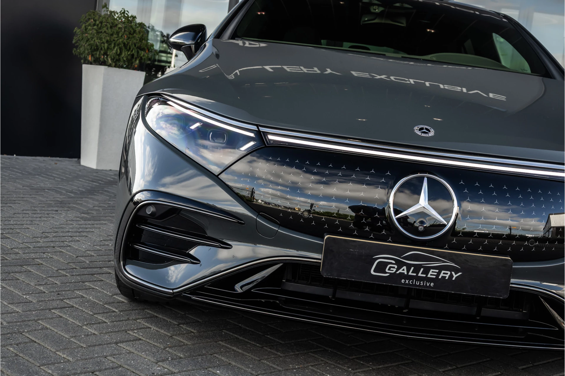 Hoofdafbeelding Mercedes-Benz EQS