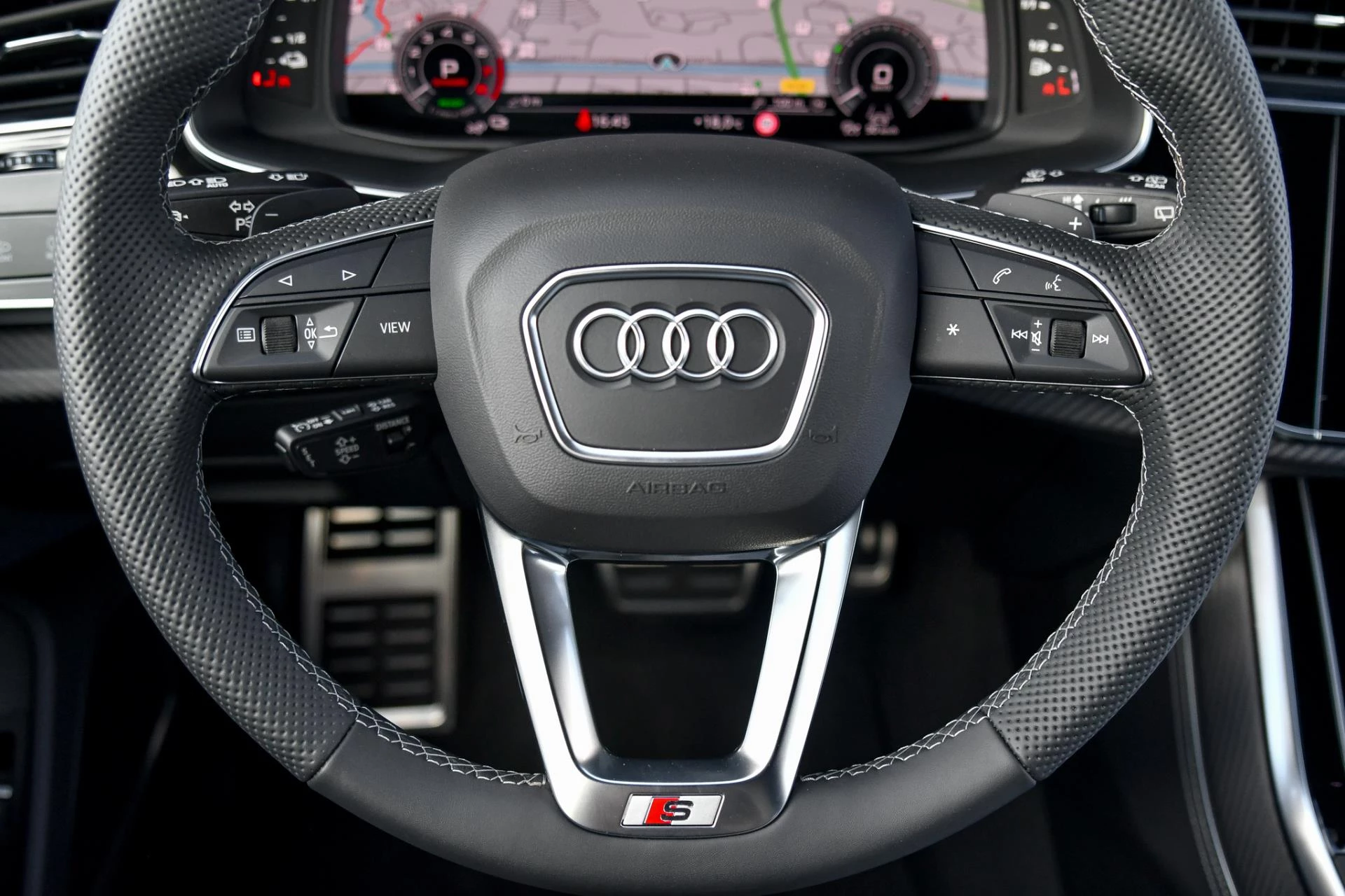 Hoofdafbeelding Audi Q8
