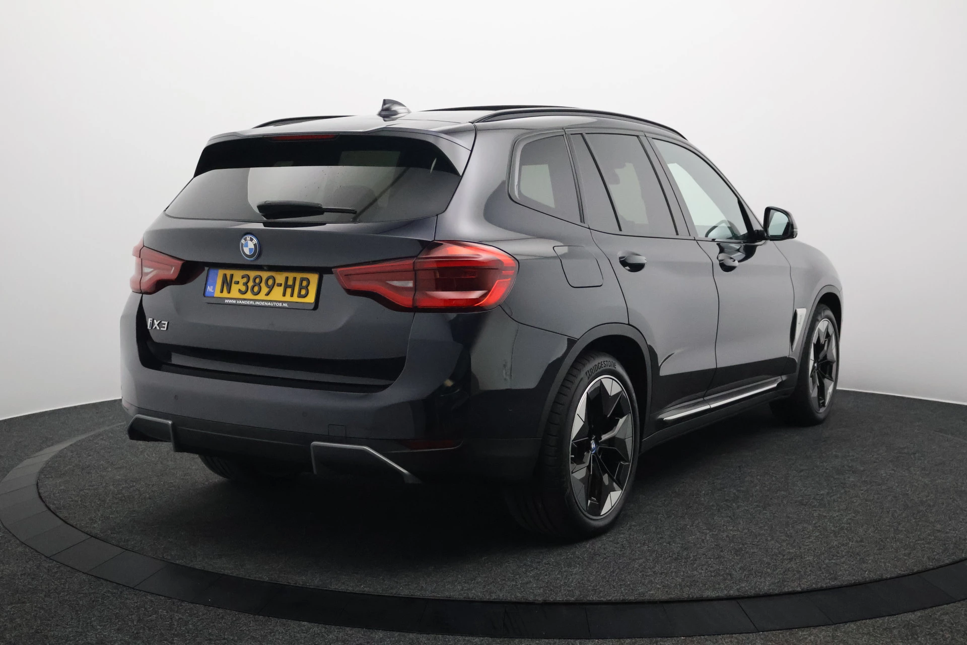 Hoofdafbeelding BMW iX3