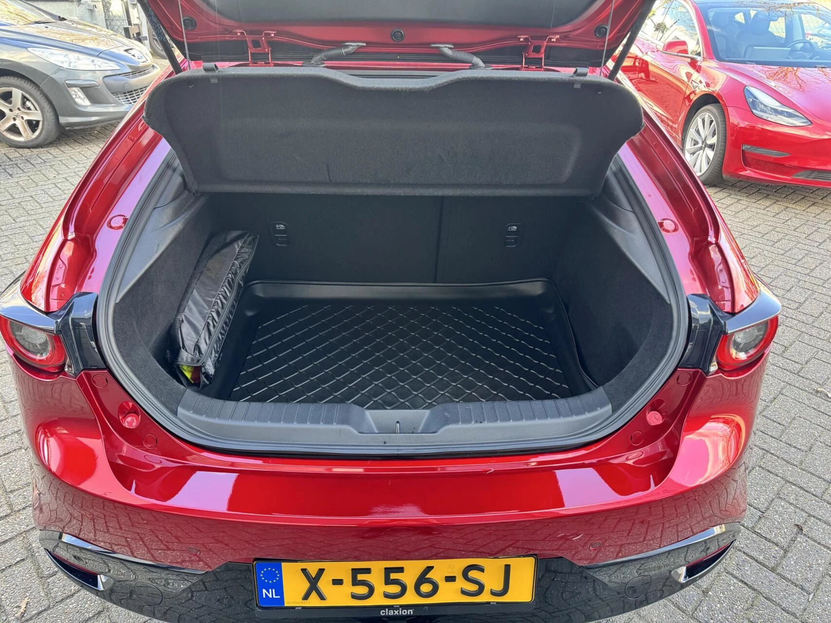 Hoofdafbeelding Mazda 3