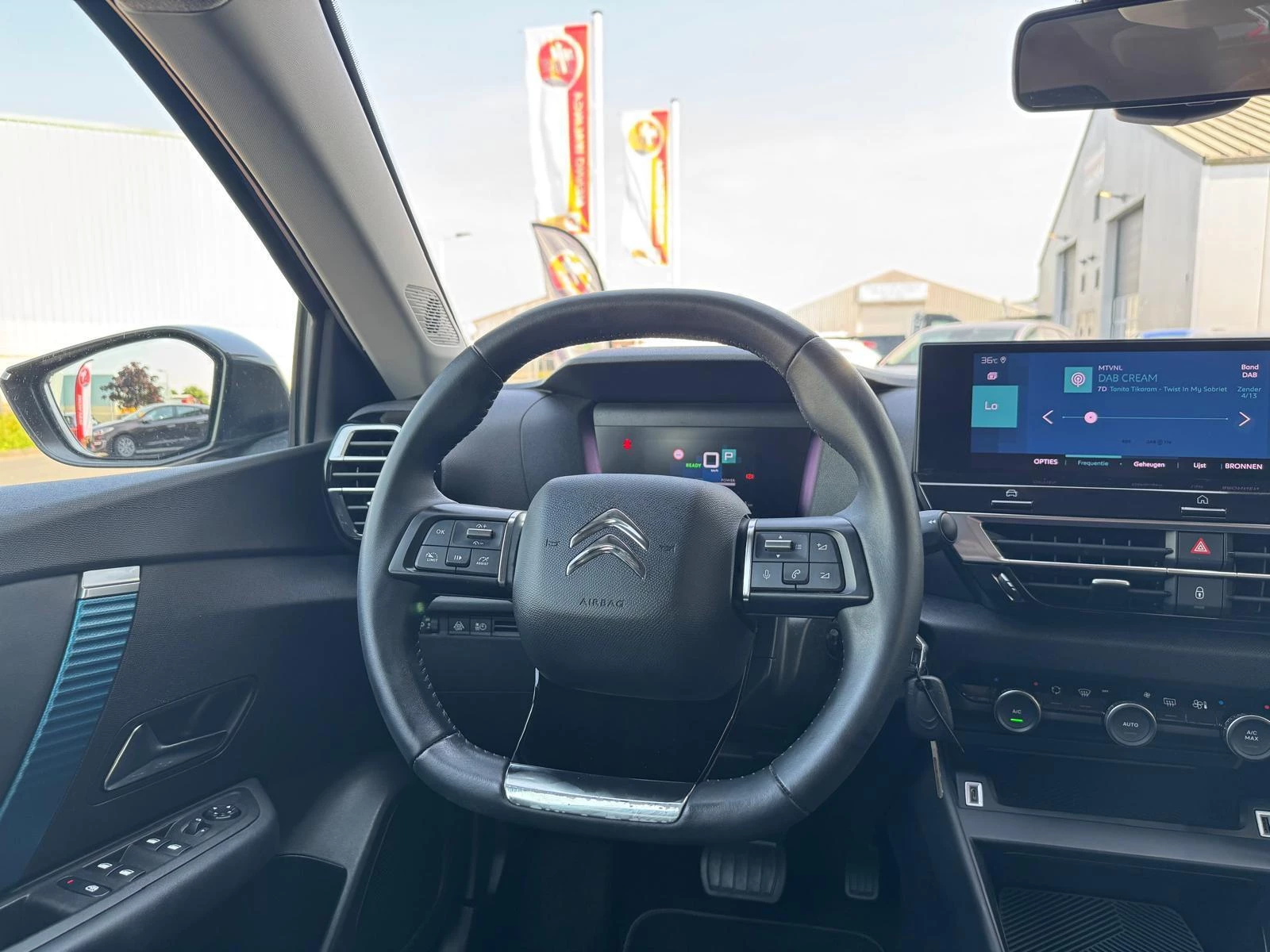 Hoofdafbeelding Citroën ë-C4