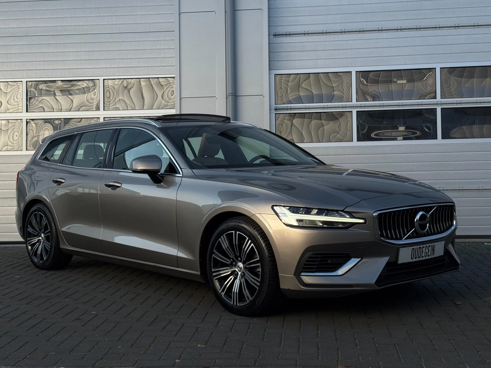 Hoofdafbeelding Volvo V60