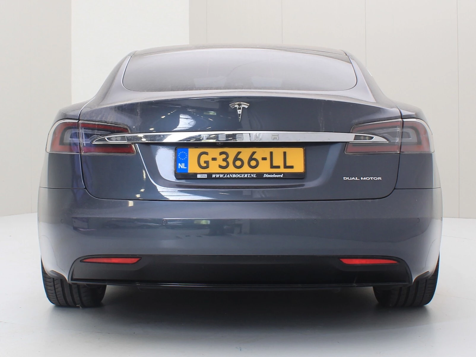 Hoofdafbeelding Tesla Model S