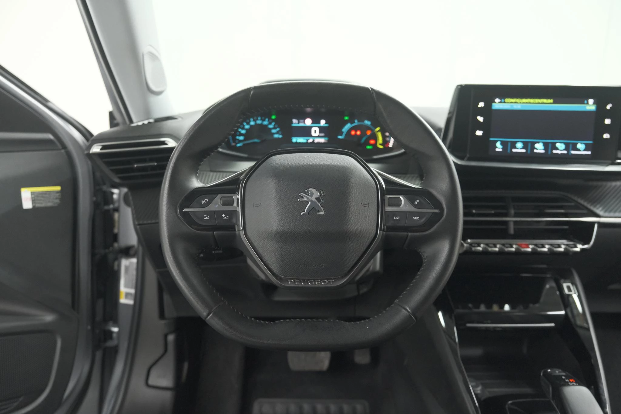 Hoofdafbeelding Peugeot e-2008