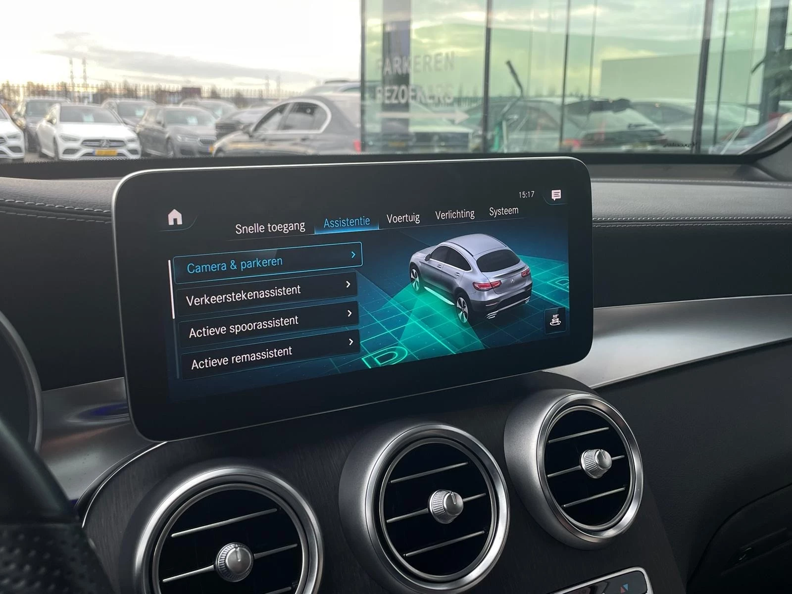 Hoofdafbeelding Mercedes-Benz GLC