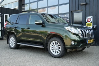 Toyota Land Cruiser 3.0 D-4D-F Executive Window Van | Grijs Kenteken | Trekhaak | Schuifdak | Camera