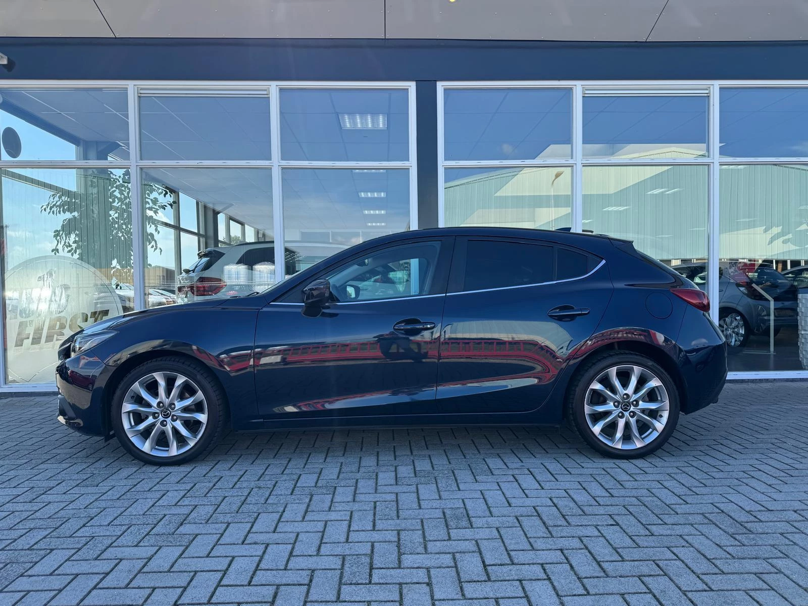 Hoofdafbeelding Mazda 3