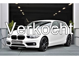 BMW 1 Serie 118i Executive 136pk Navi Stoelverwarming CruiseControl 18 inch Led