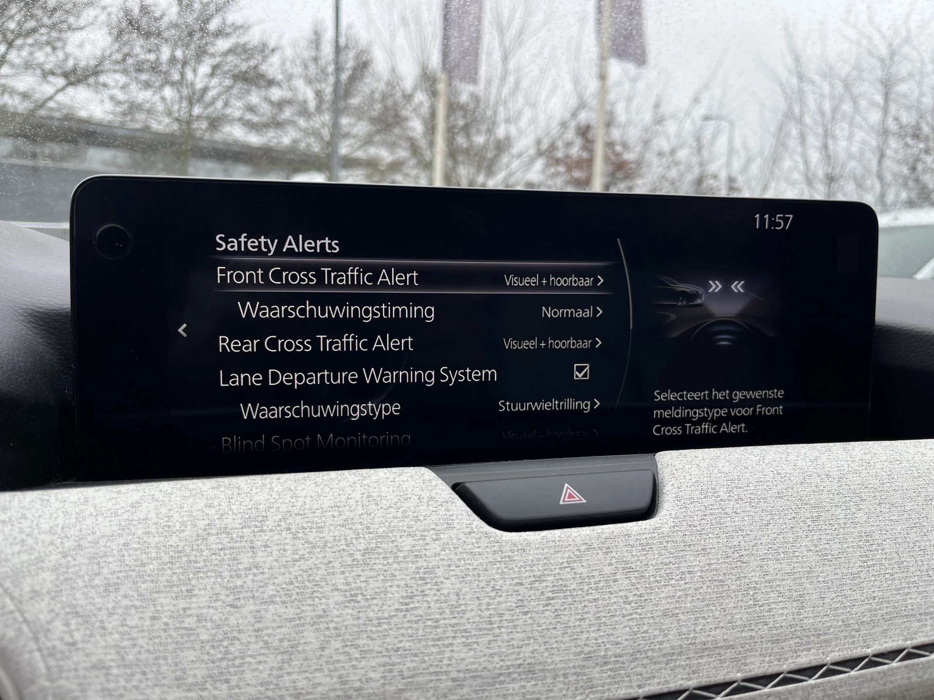 Hoofdafbeelding Mazda CX-60