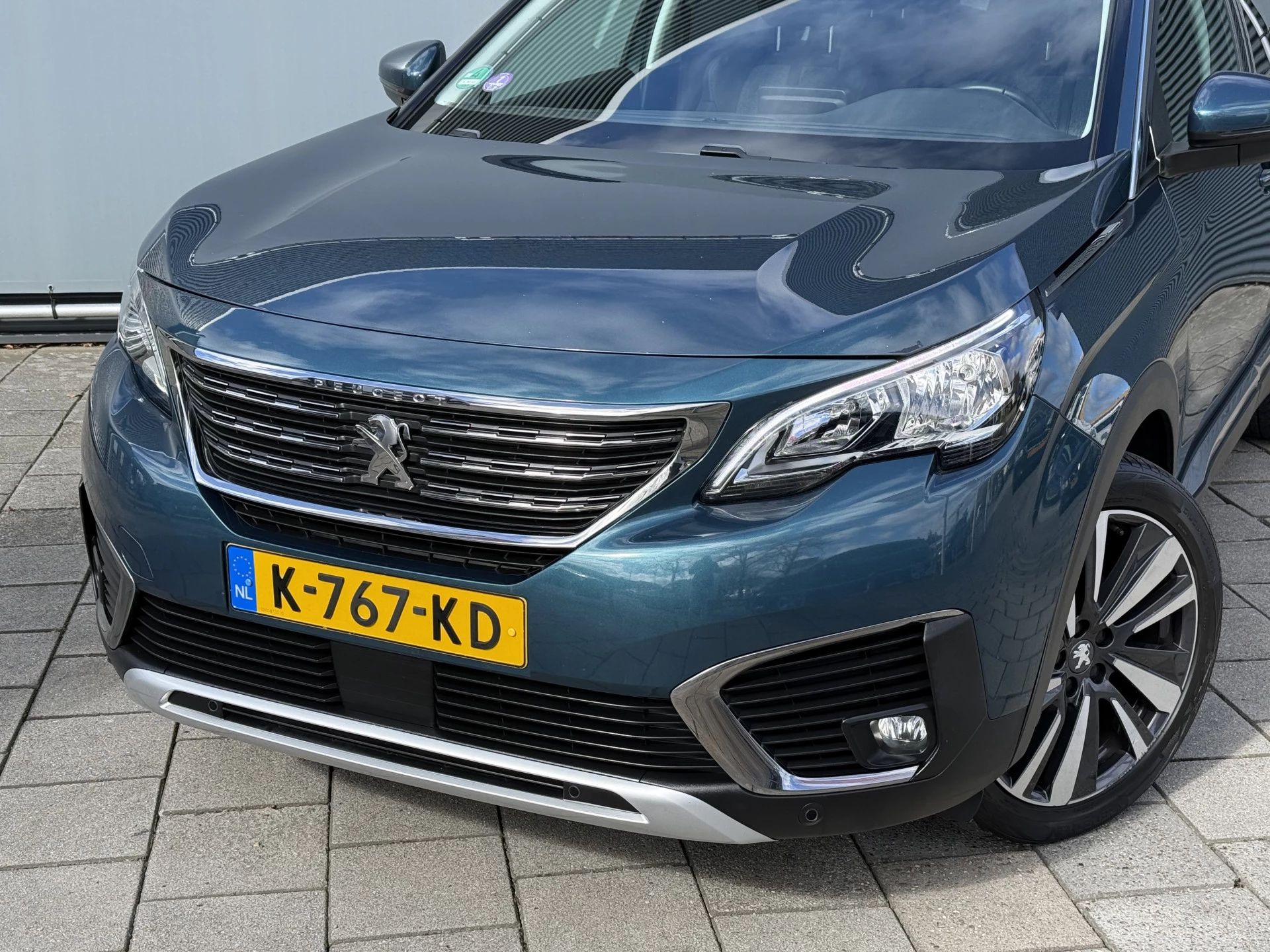 Hoofdafbeelding Peugeot 5008