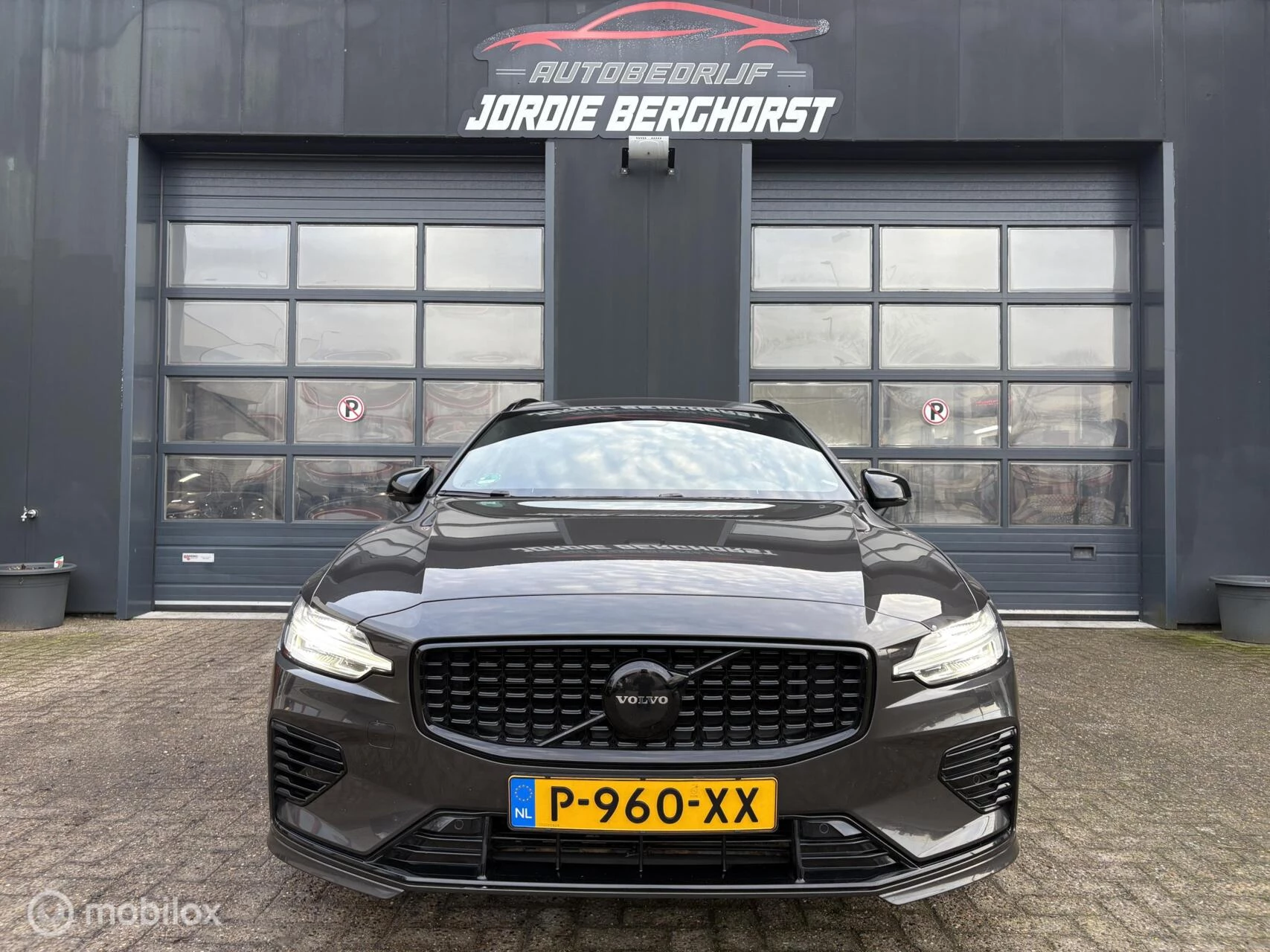 Hoofdafbeelding Volvo V60