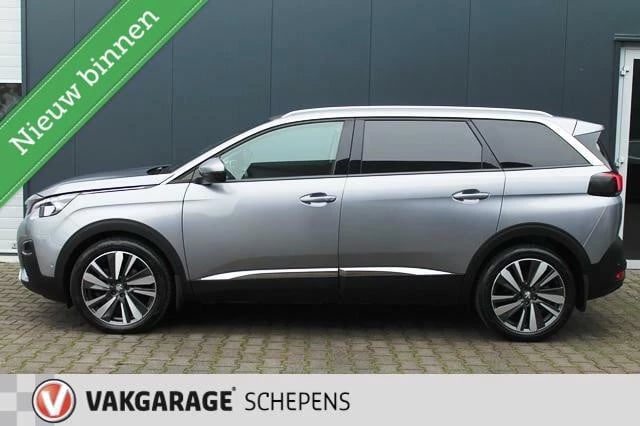 Hoofdafbeelding Peugeot 5008