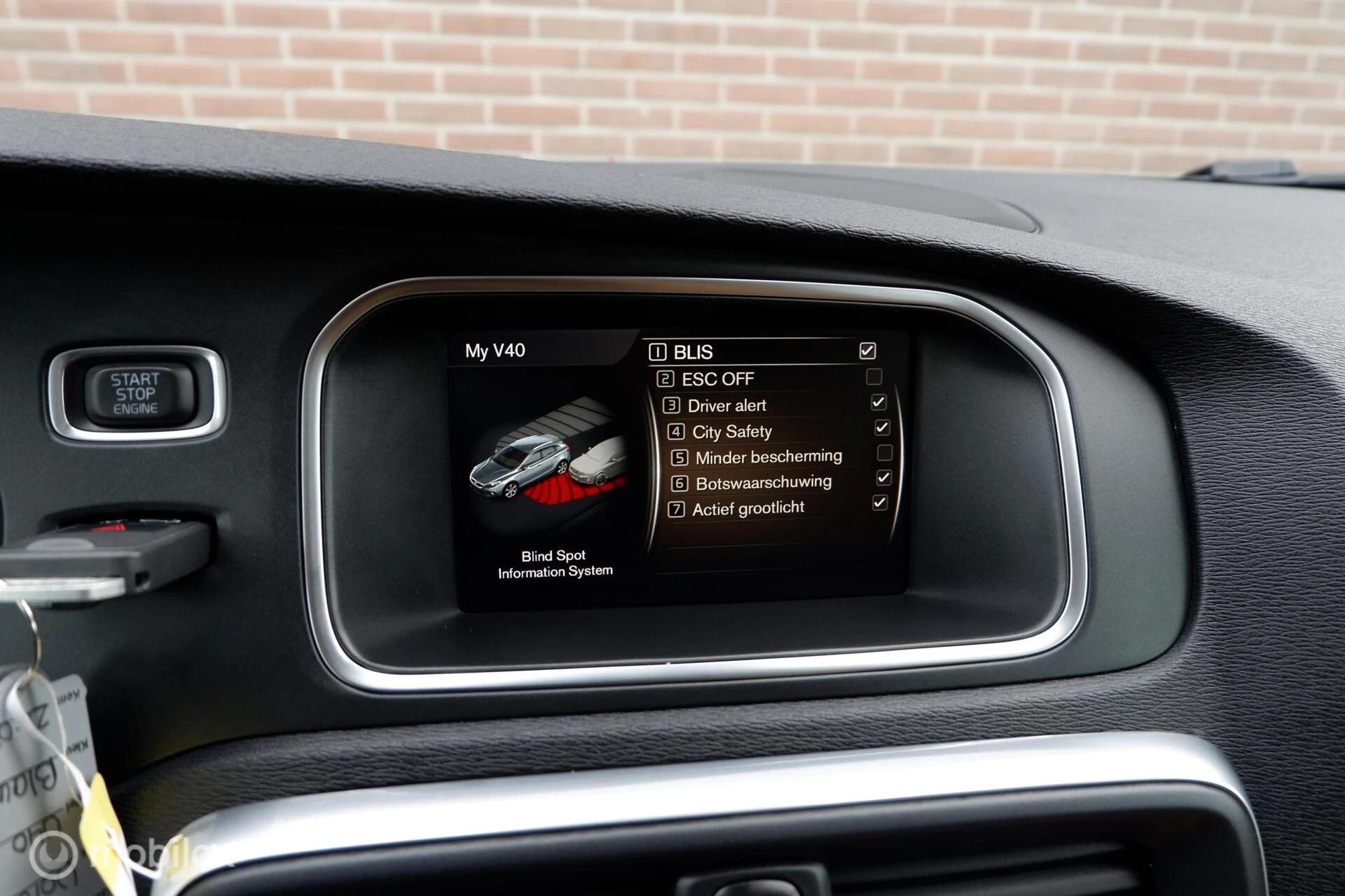 Hoofdafbeelding Volvo V40