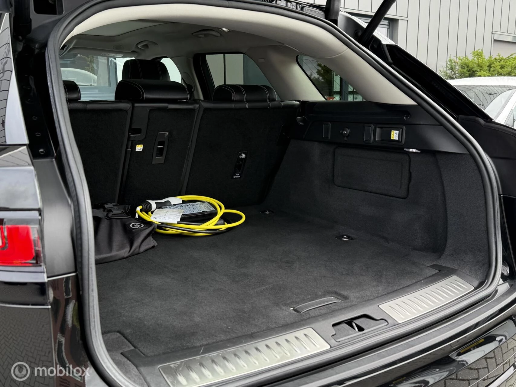 Hoofdafbeelding Land Rover Range Rover Velar