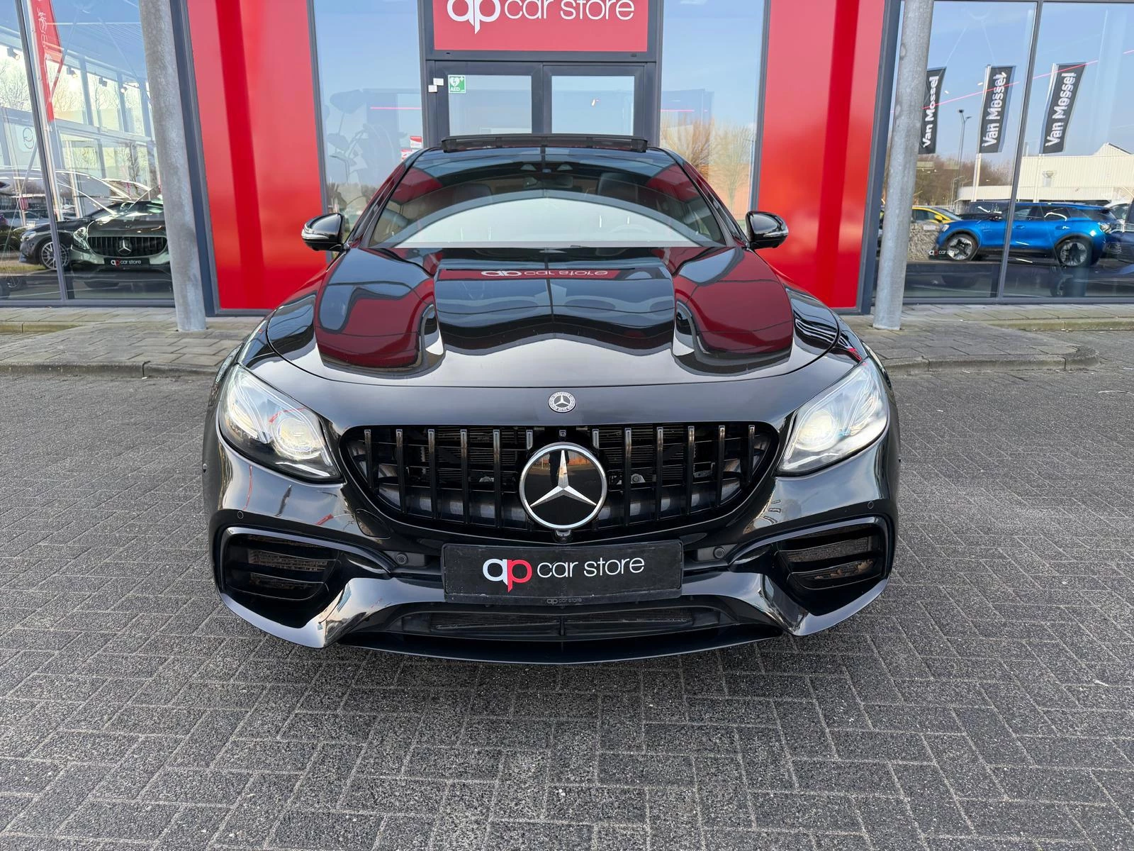 Hoofdafbeelding Mercedes-Benz E-Klasse