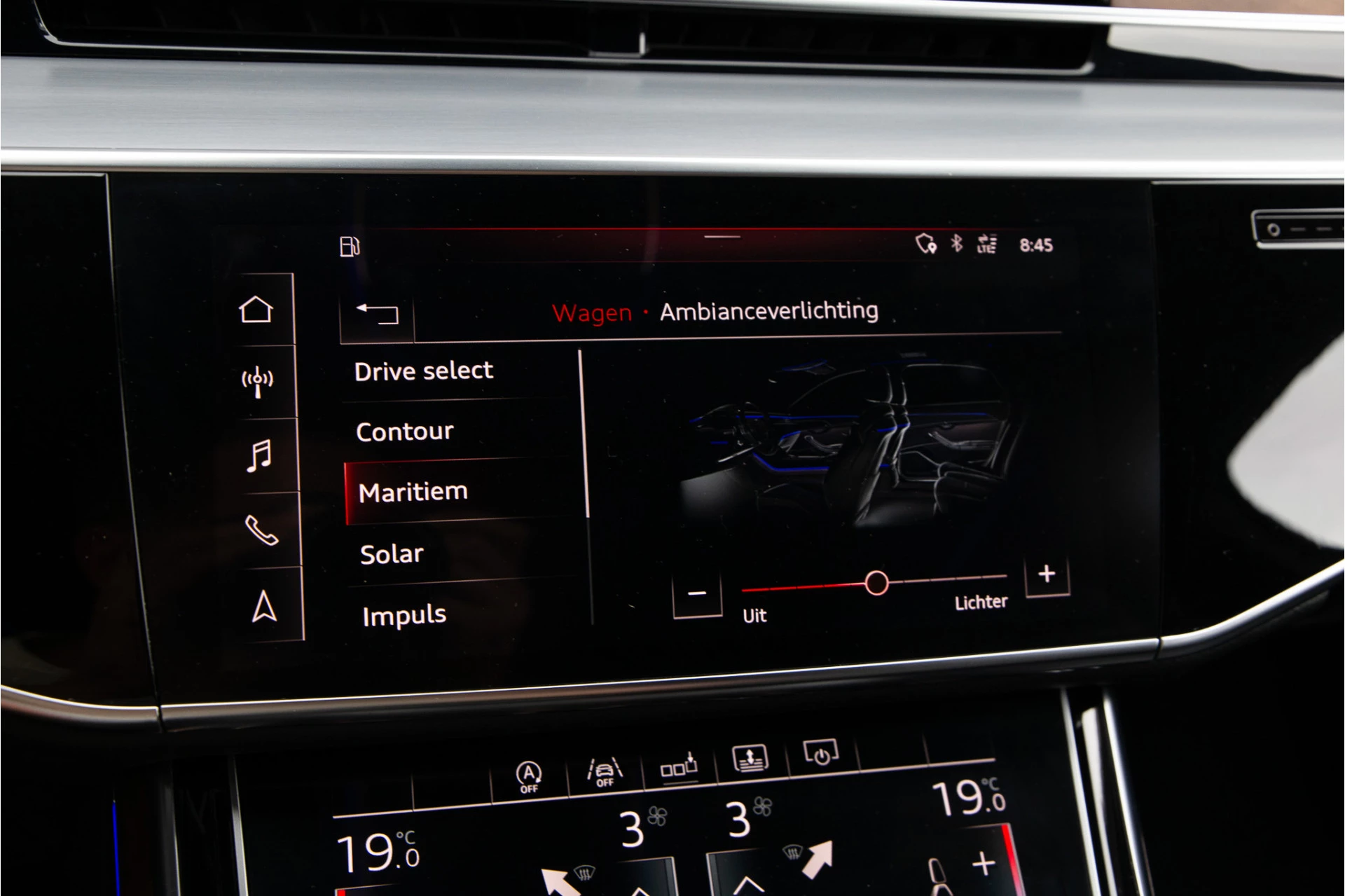 Hoofdafbeelding Audi A8