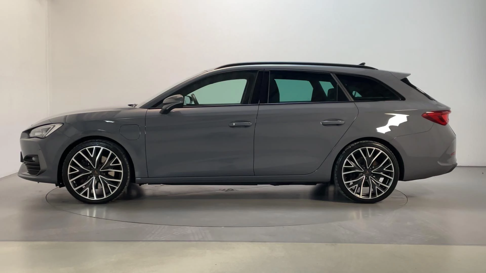 Hoofdafbeelding CUPRA Leon Sportstourer