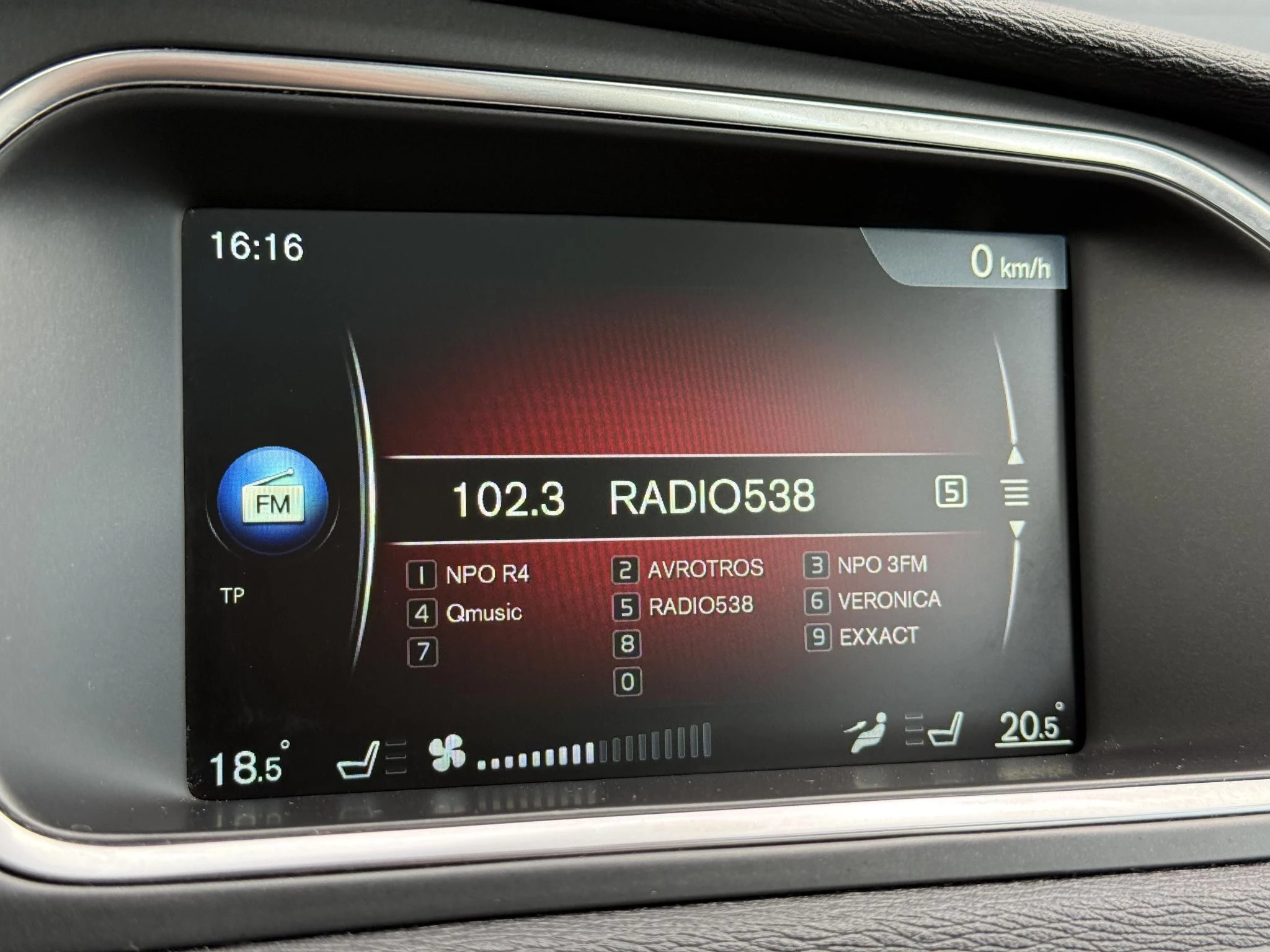 Hoofdafbeelding Volvo V40
