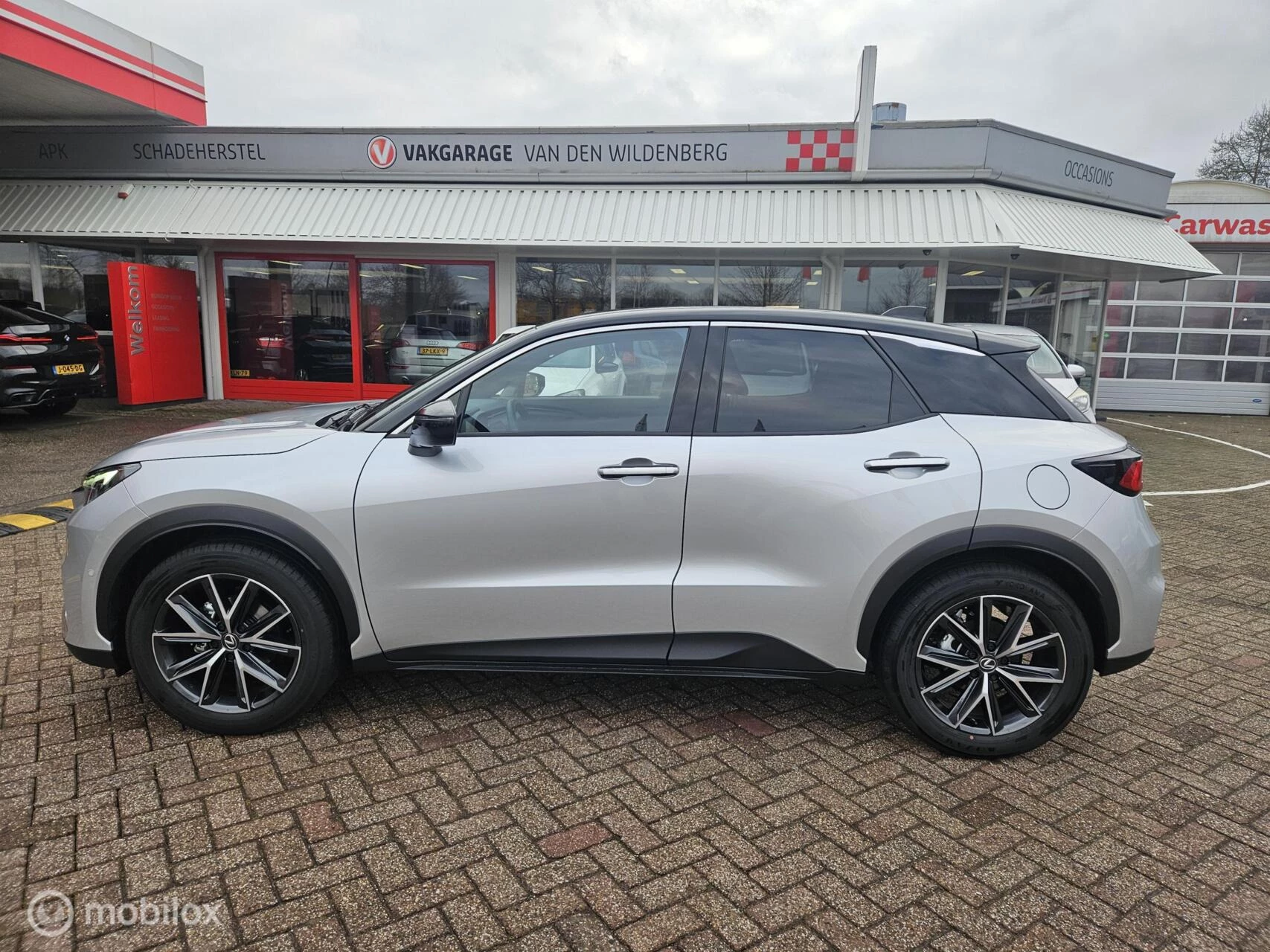 Hoofdafbeelding Lexus LBX