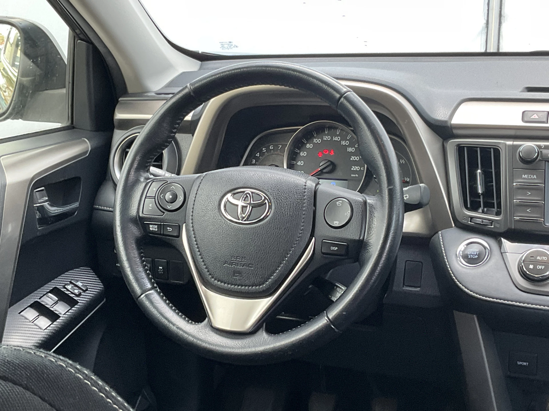 Hoofdafbeelding Toyota RAV4