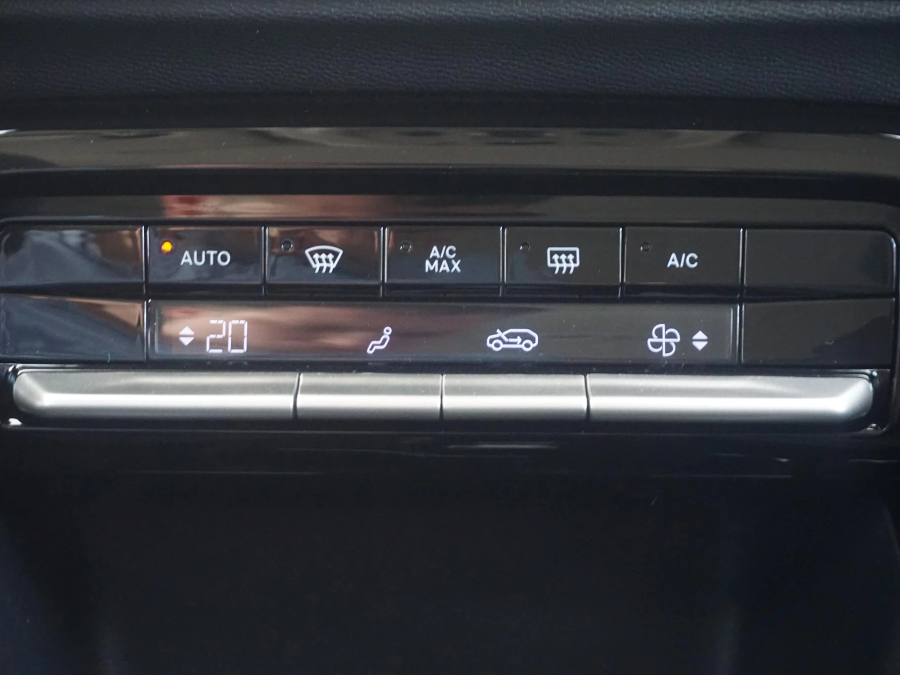 Hoofdafbeelding Citroën ë-C3 Aircross