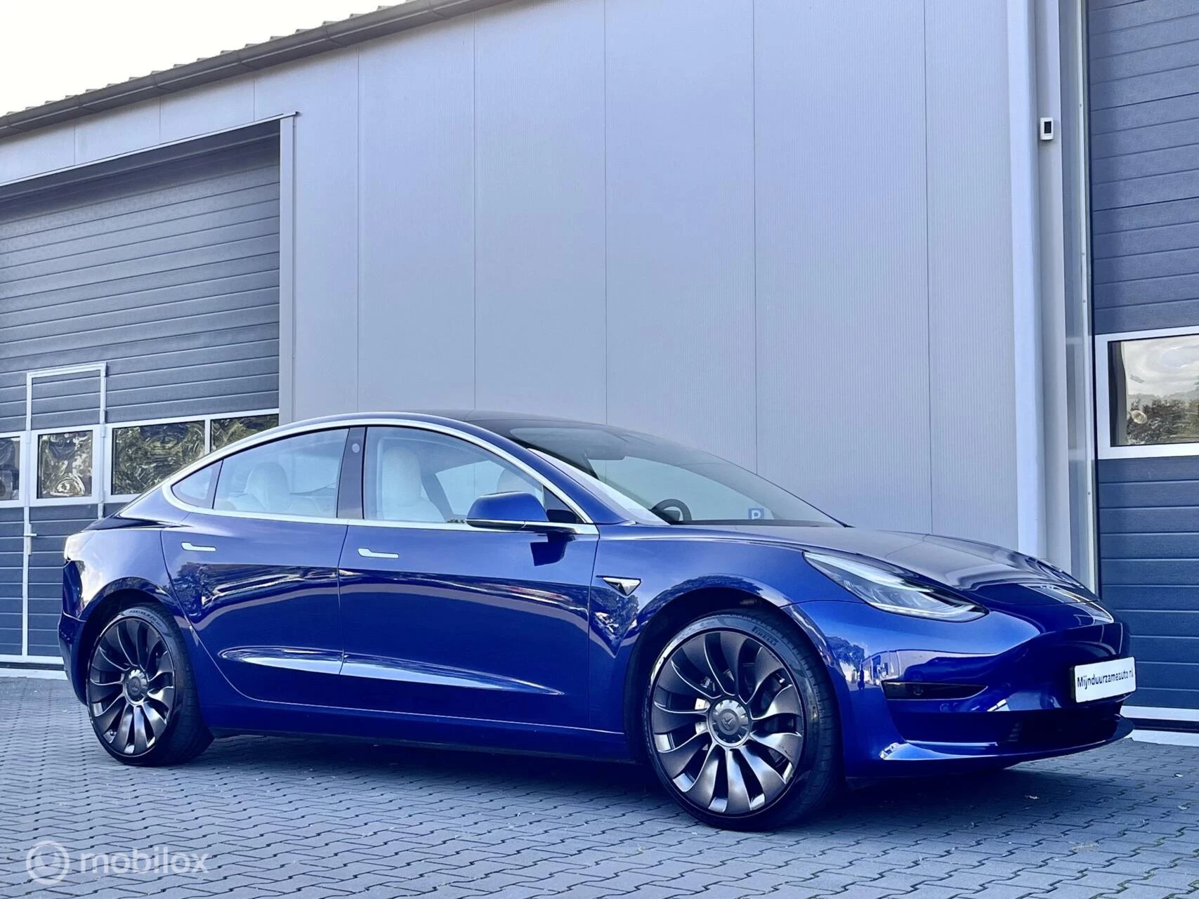 Hoofdafbeelding Tesla Model 3