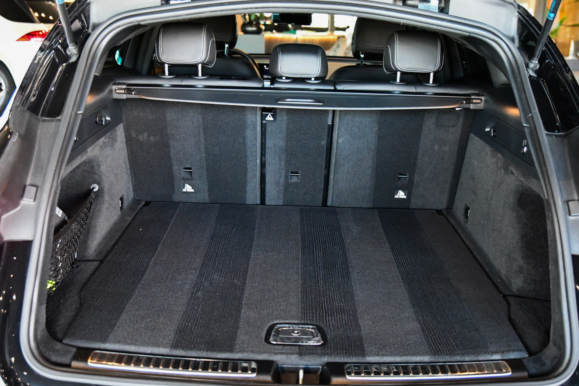 Hoofdafbeelding Mercedes-Benz EQC