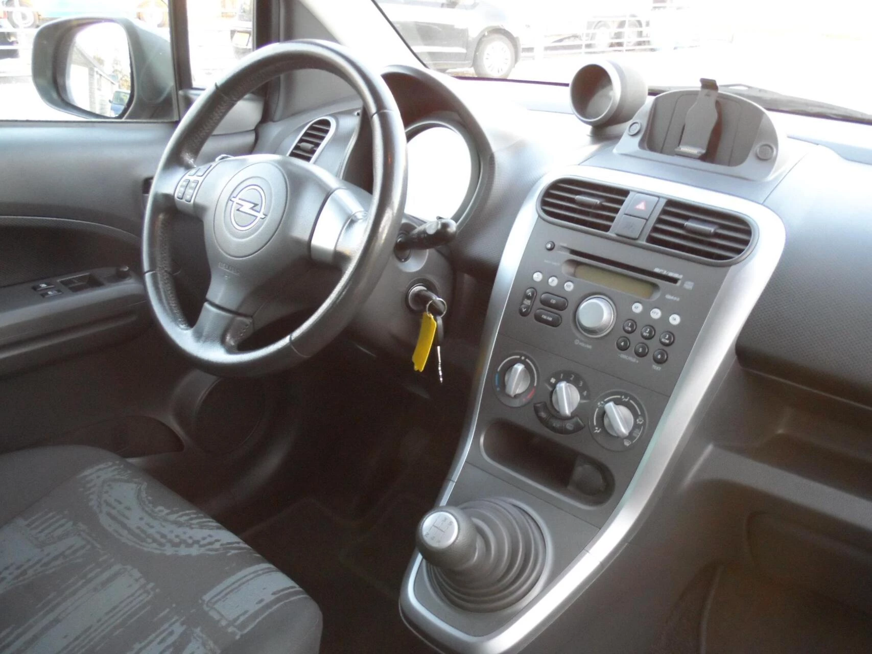 Hoofdafbeelding Opel Agila
