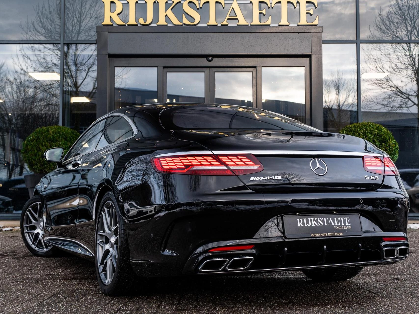 Hoofdafbeelding Mercedes-Benz S-Klasse