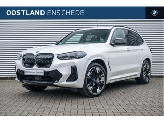 BMW iX3 High Executive / Trekhaak / Sportstoelen / Adaptieve LED / Gesture Control / Head-Up / Parking Assistant Plus / Comfort Access / Adaptief onderstel