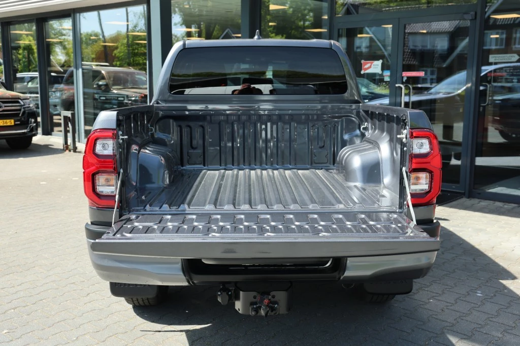 Hoofdafbeelding Toyota Hilux
