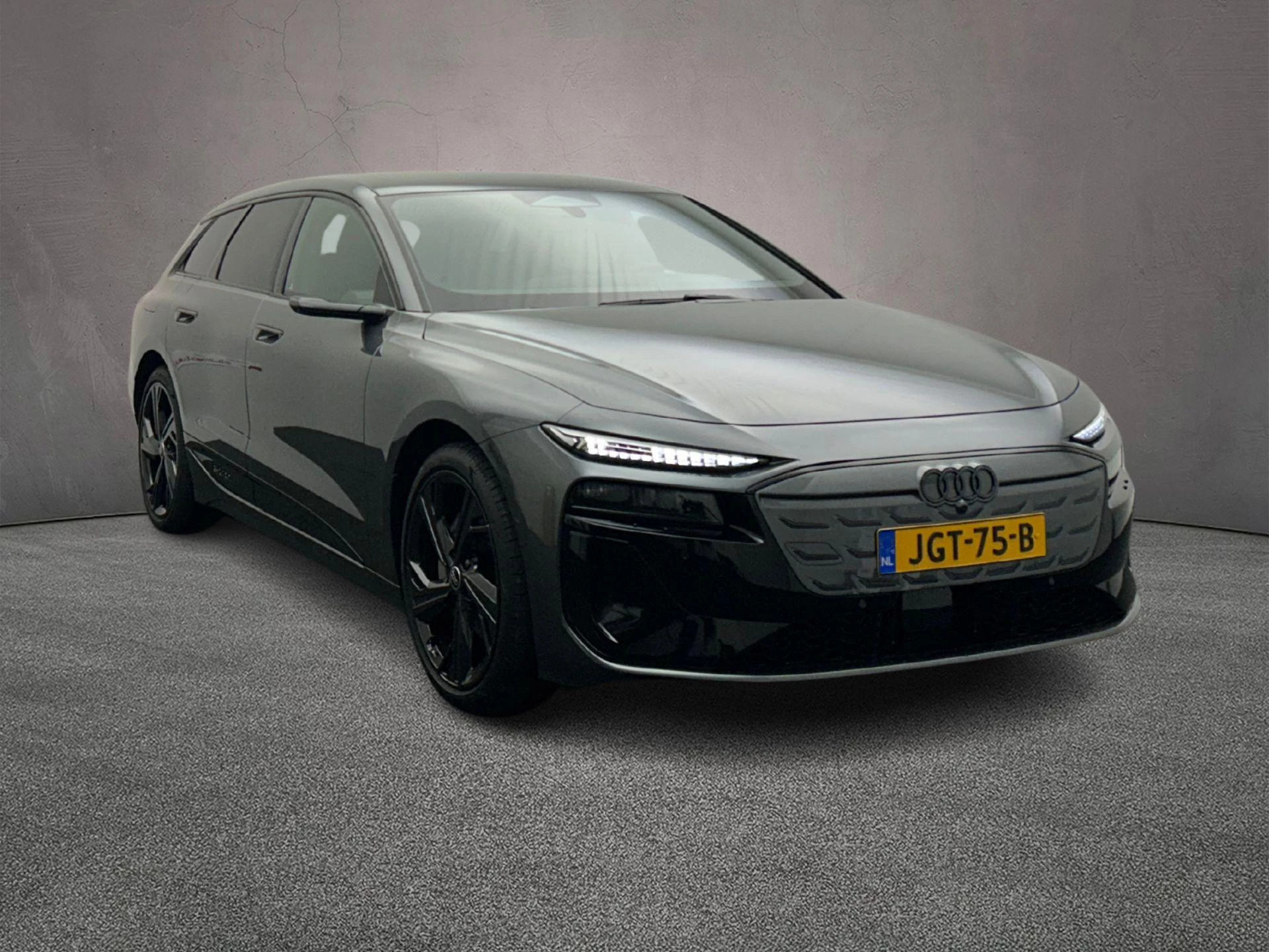 Hoofdafbeelding Audi A6 Avant e-tron