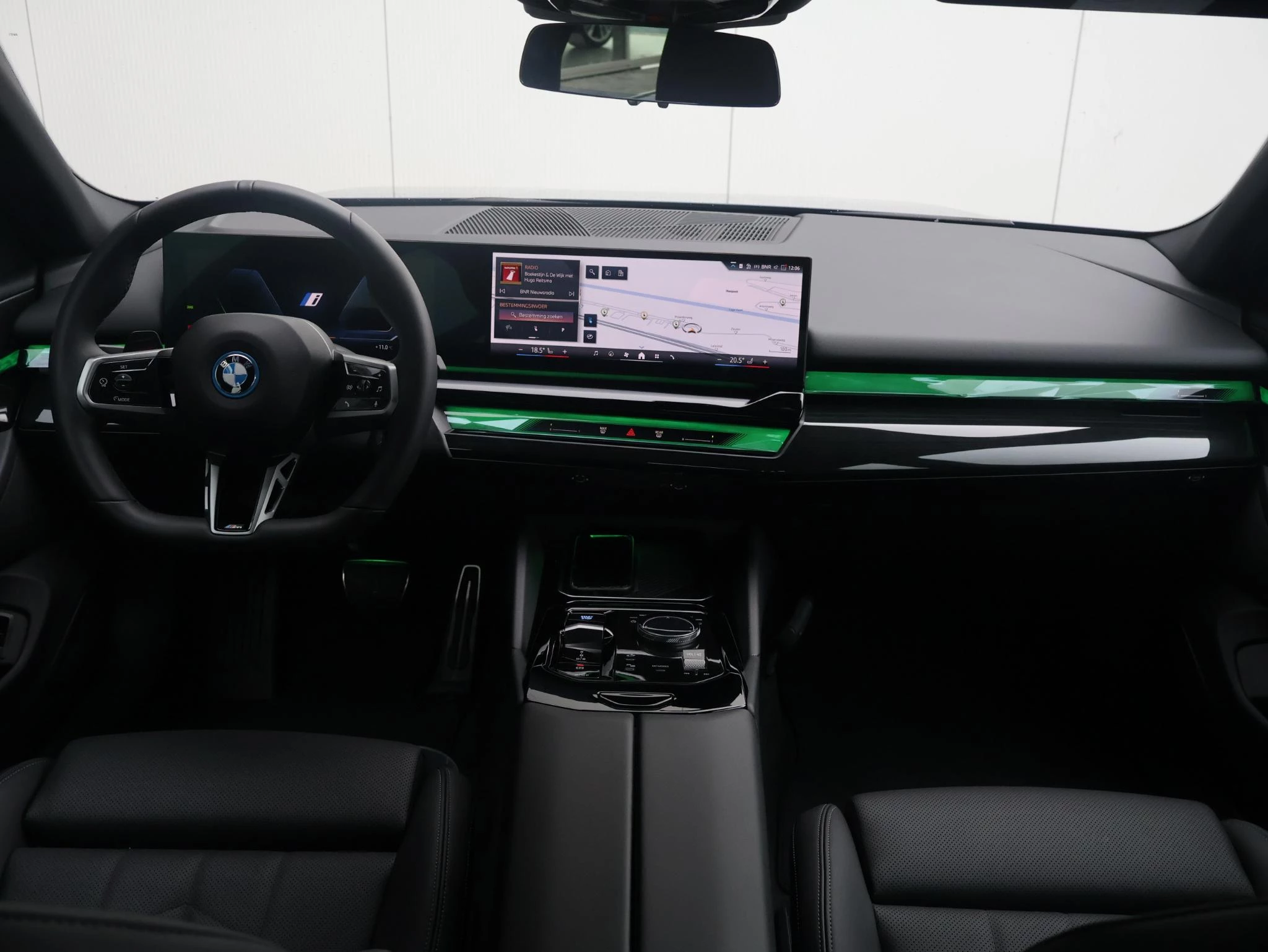 Hoofdafbeelding BMW i5