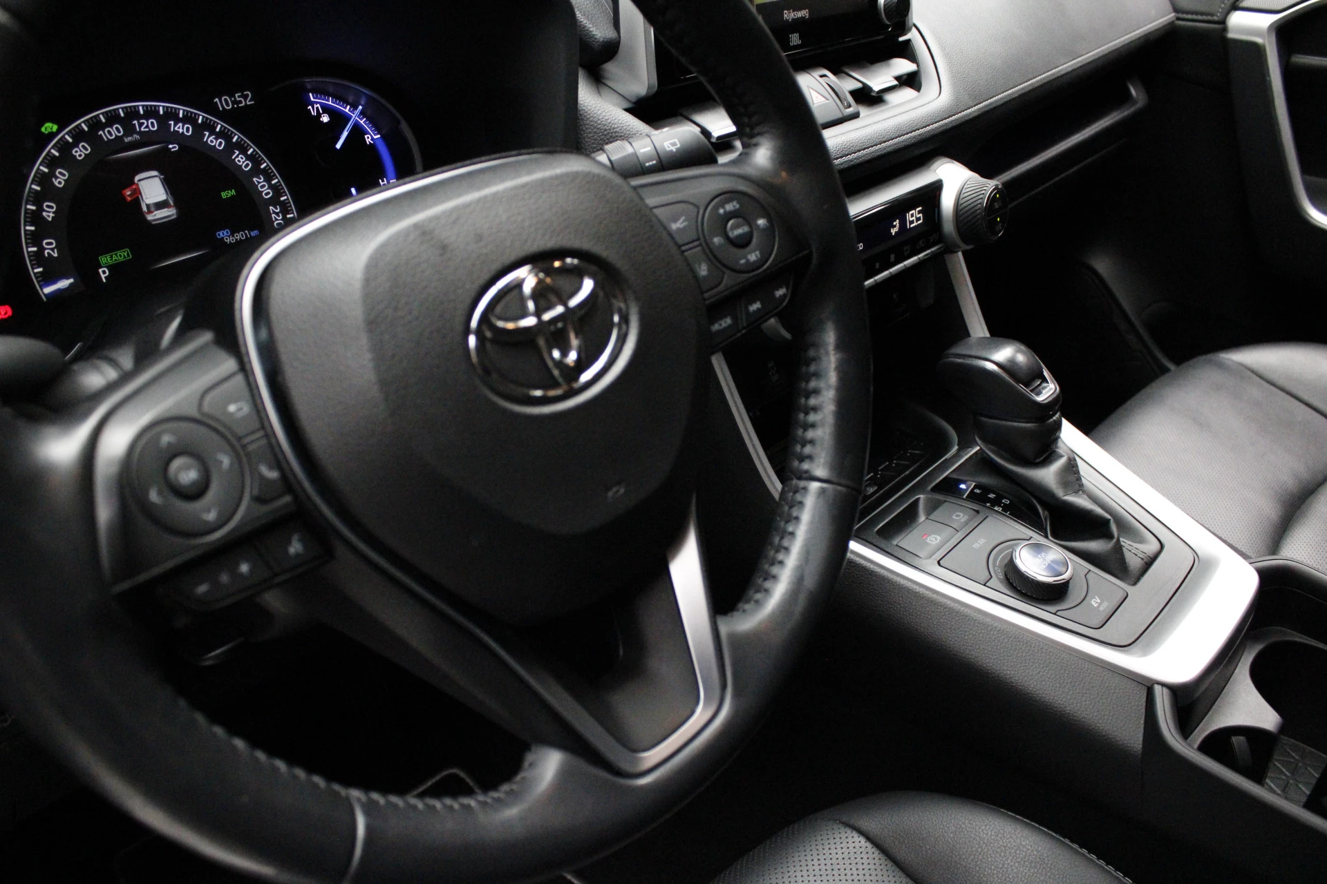 Hoofdafbeelding Toyota RAV4
