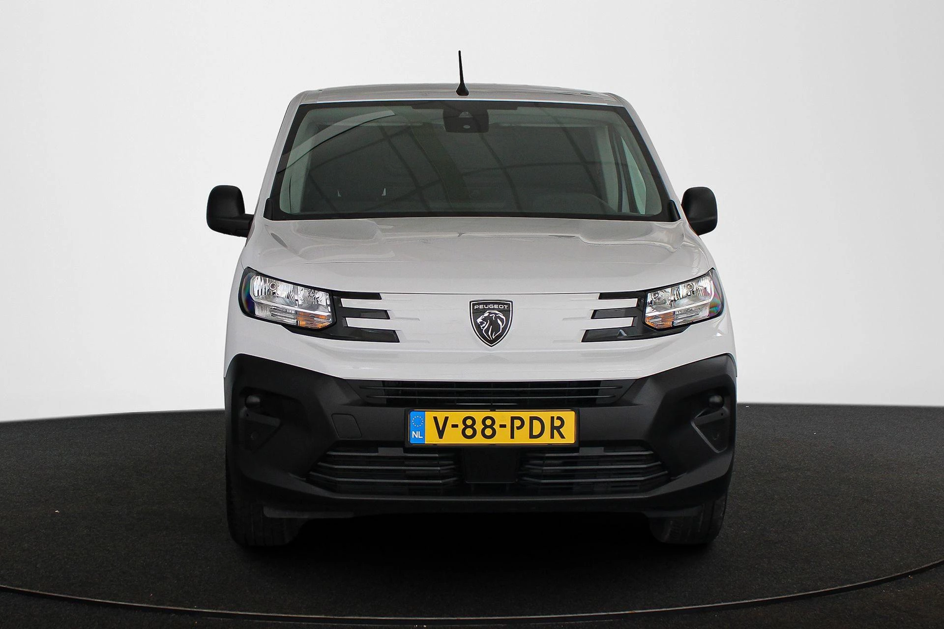 Hoofdafbeelding Peugeot e-Partner