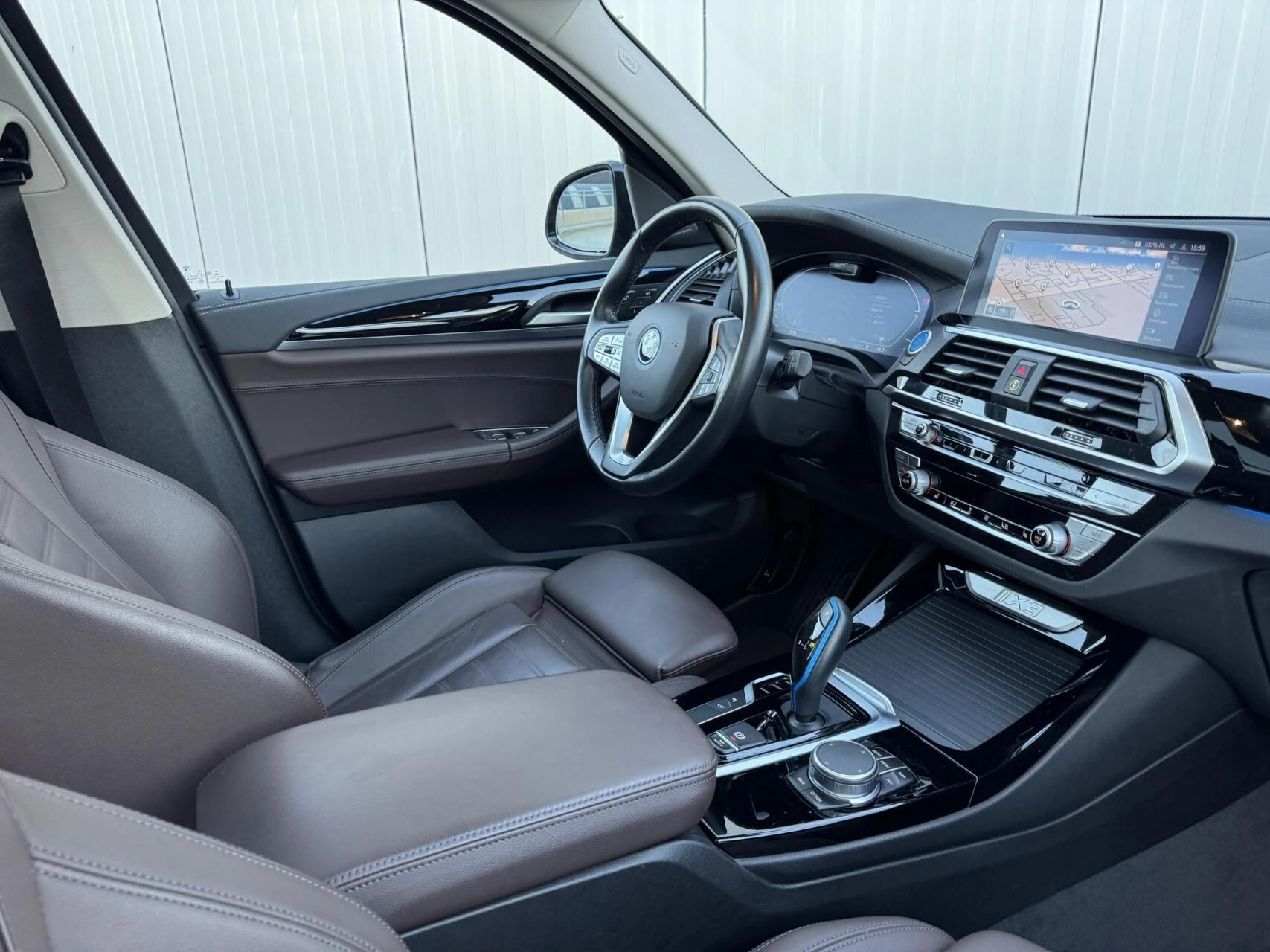 Hoofdafbeelding BMW iX3