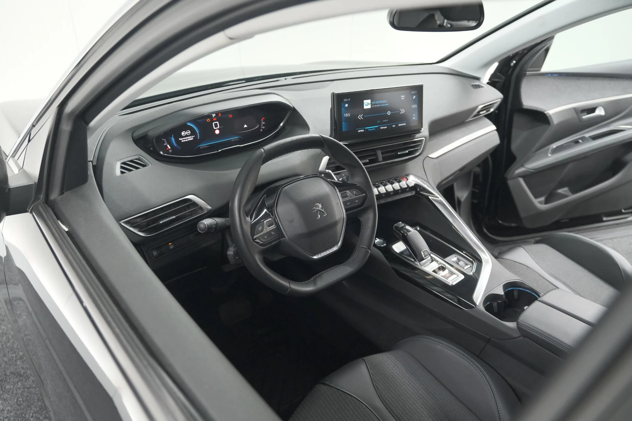 Hoofdafbeelding Peugeot 5008