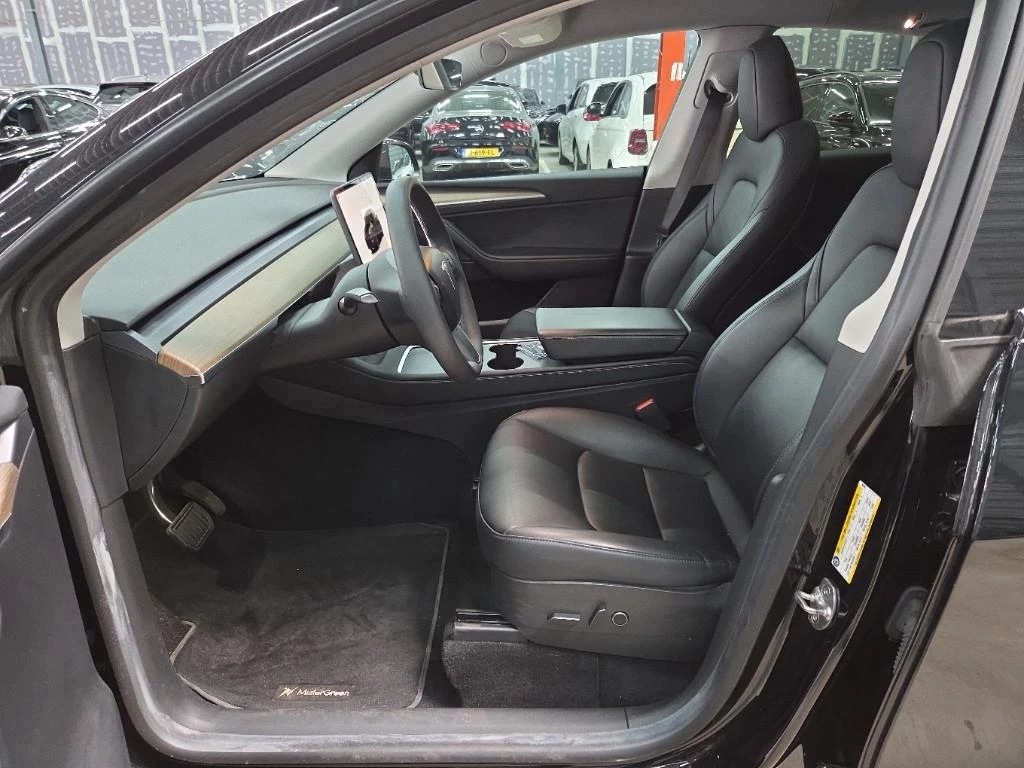 Hoofdafbeelding Tesla Model Y